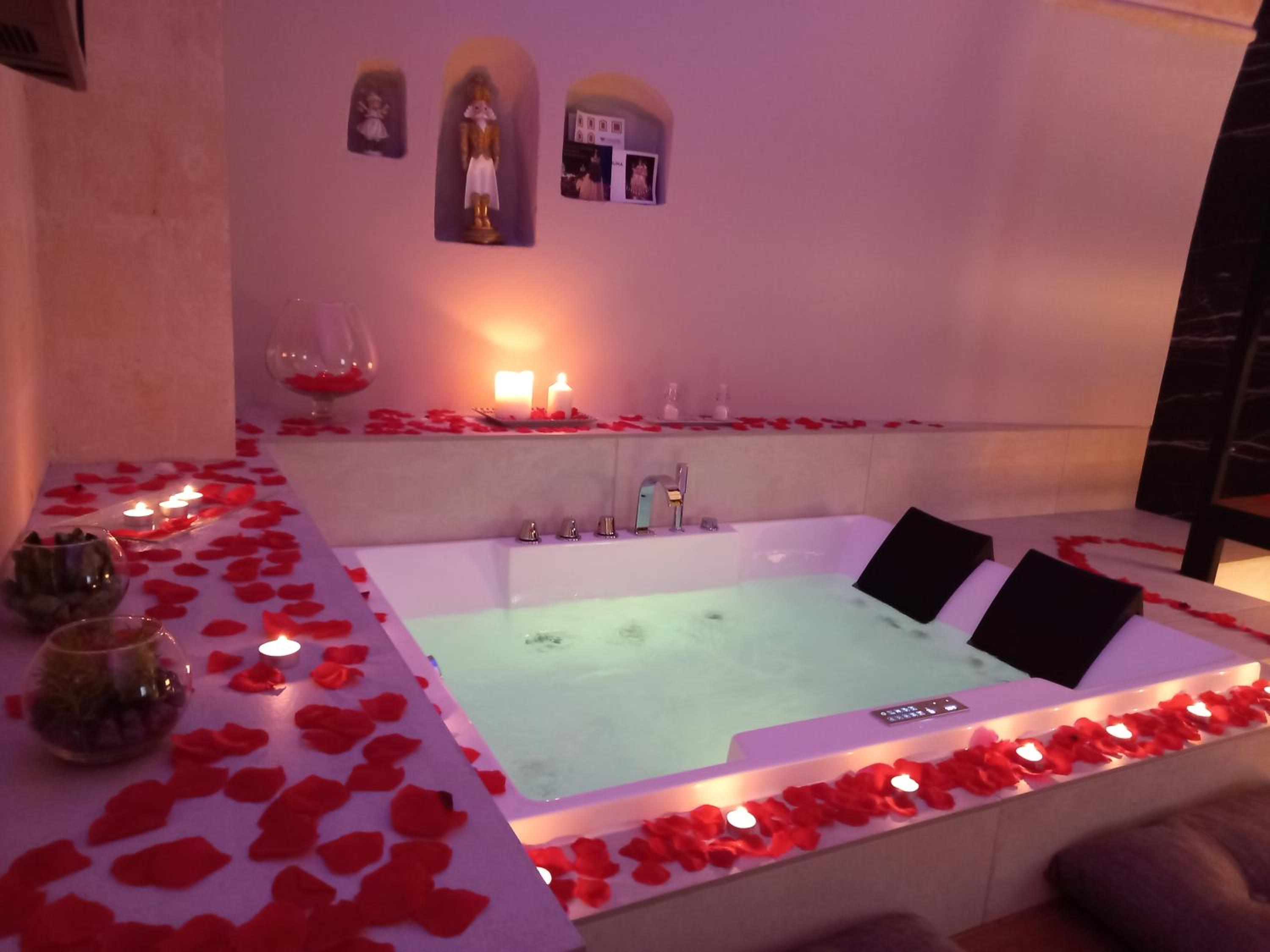 Suite - Photo 21