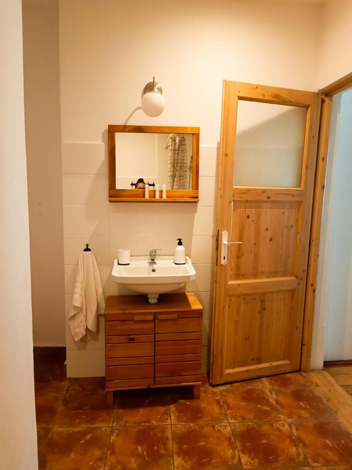Two-Bedroom Apartment - Photo 6