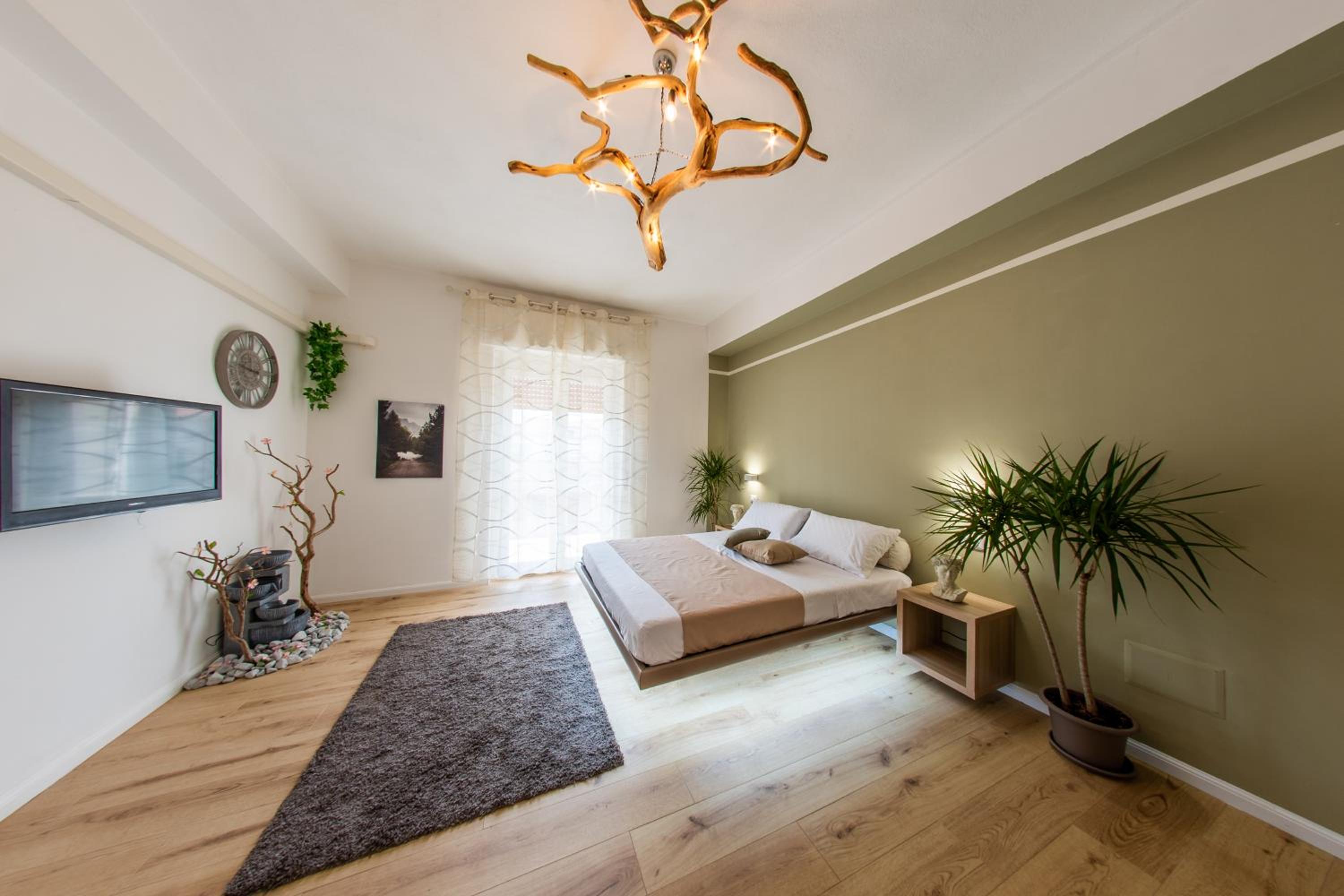 Two-Bedroom Apartment with Balcony