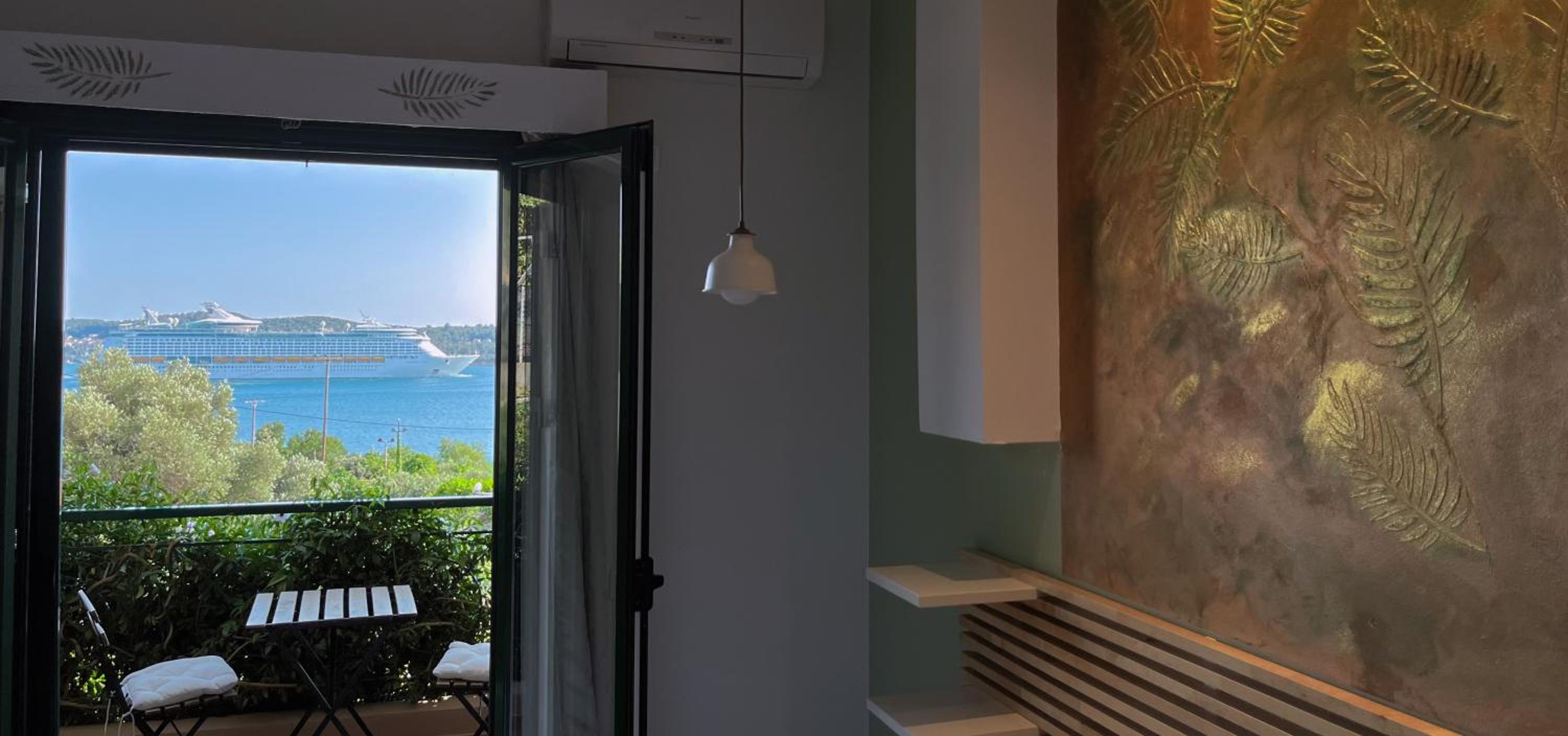 Apartment with Sea View photo 2