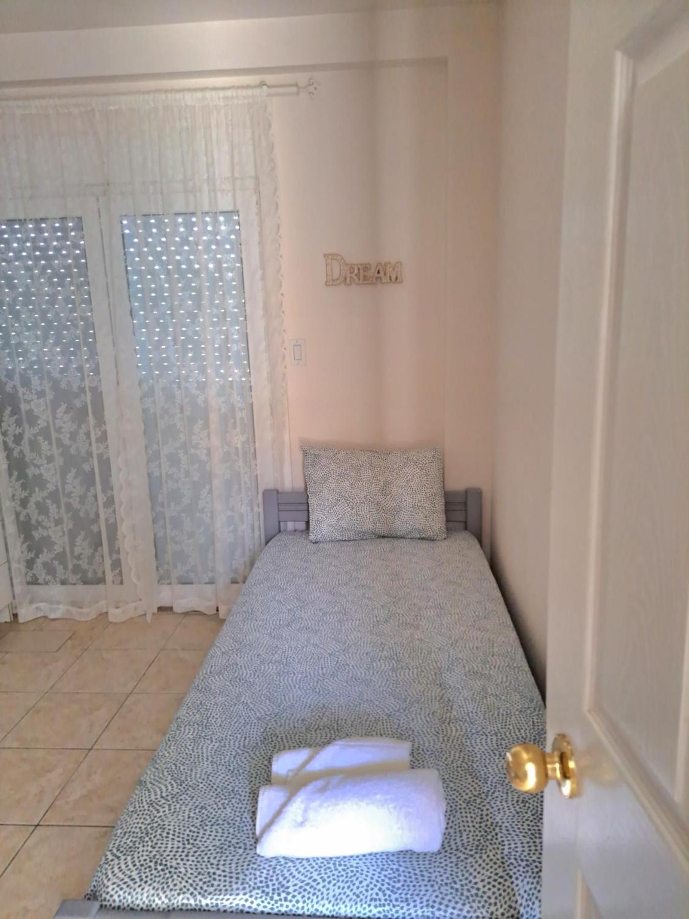 Two-Bedroom Apartment - Photo 14