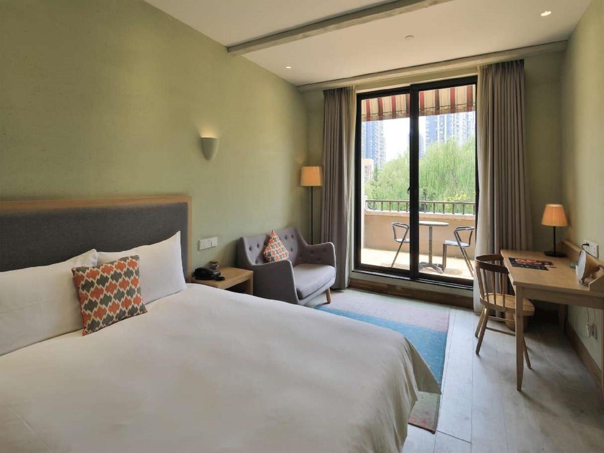 Double Room with Balcony