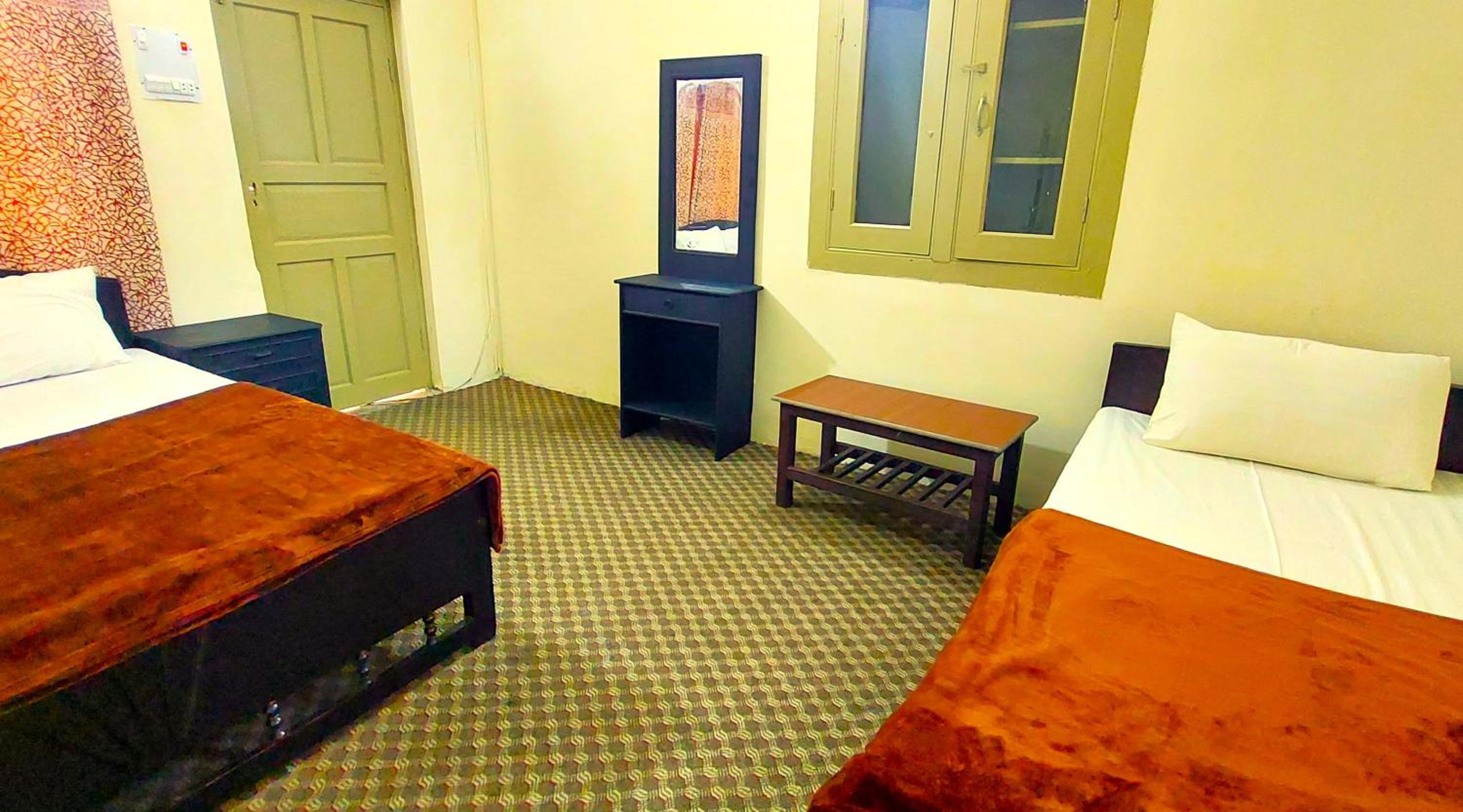 Large Double Room