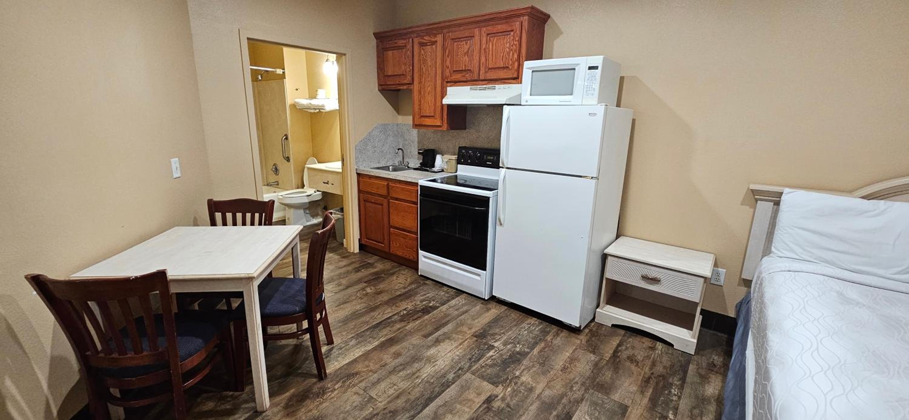 Deluxe Triple Room - Photo 2