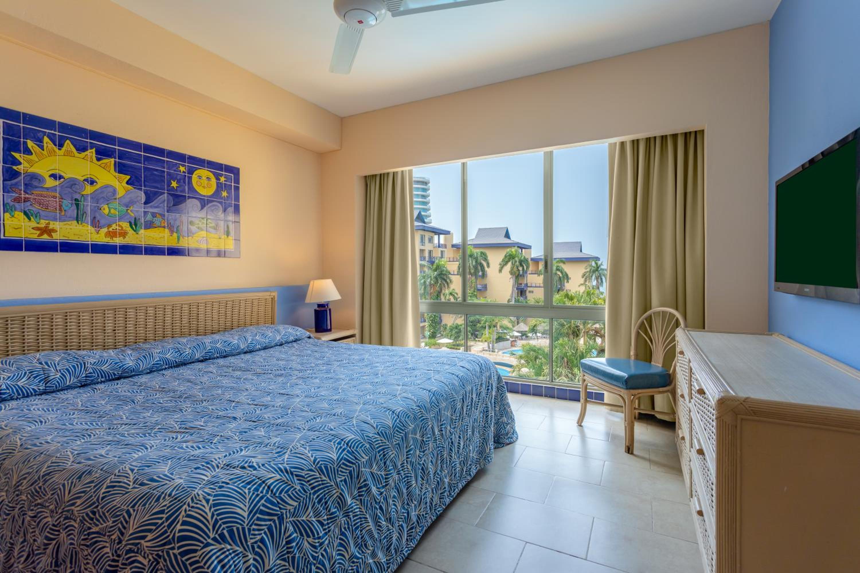 Family Suite - Photo 1