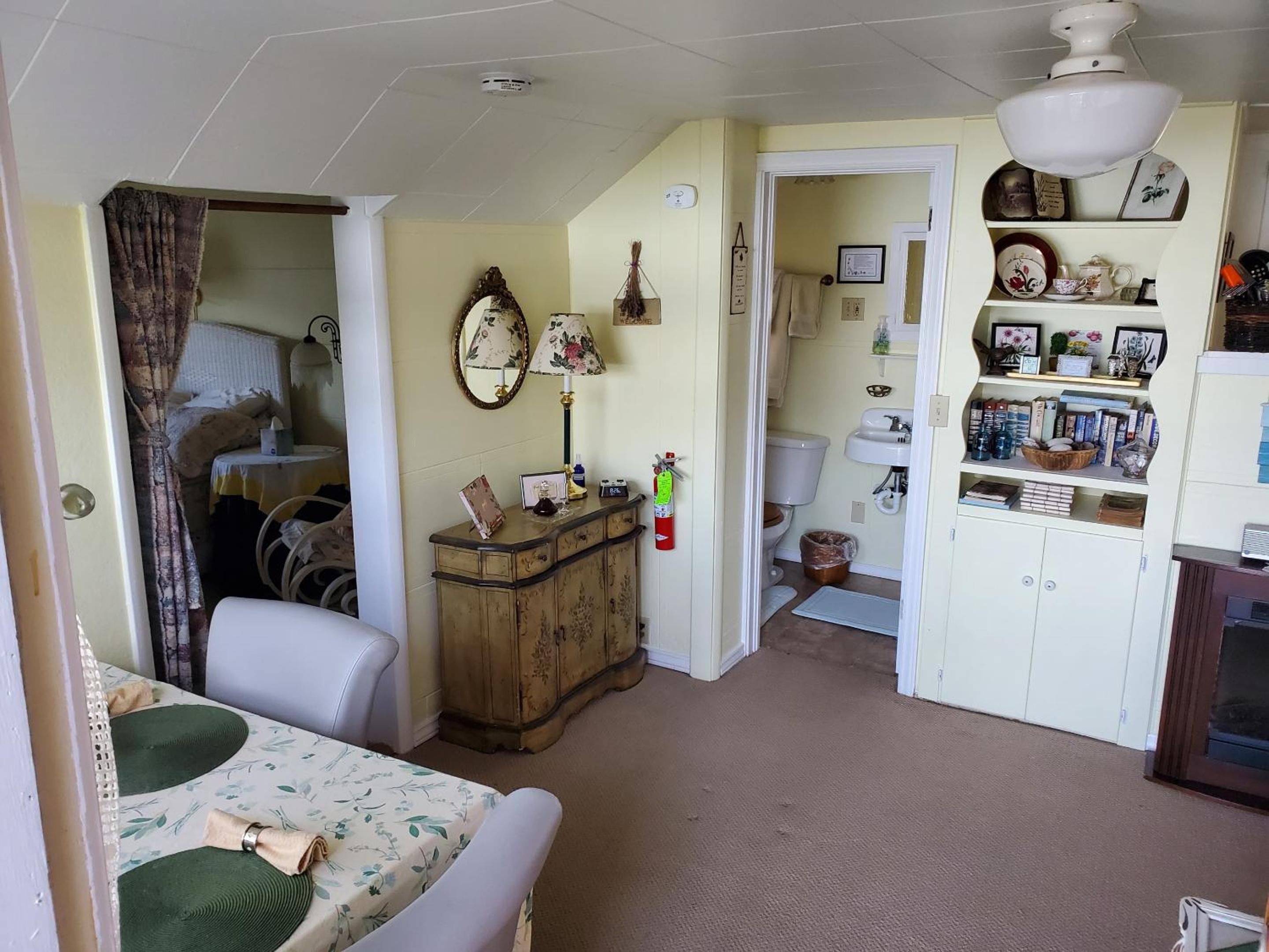 One-Bedroom Cottage photo 1