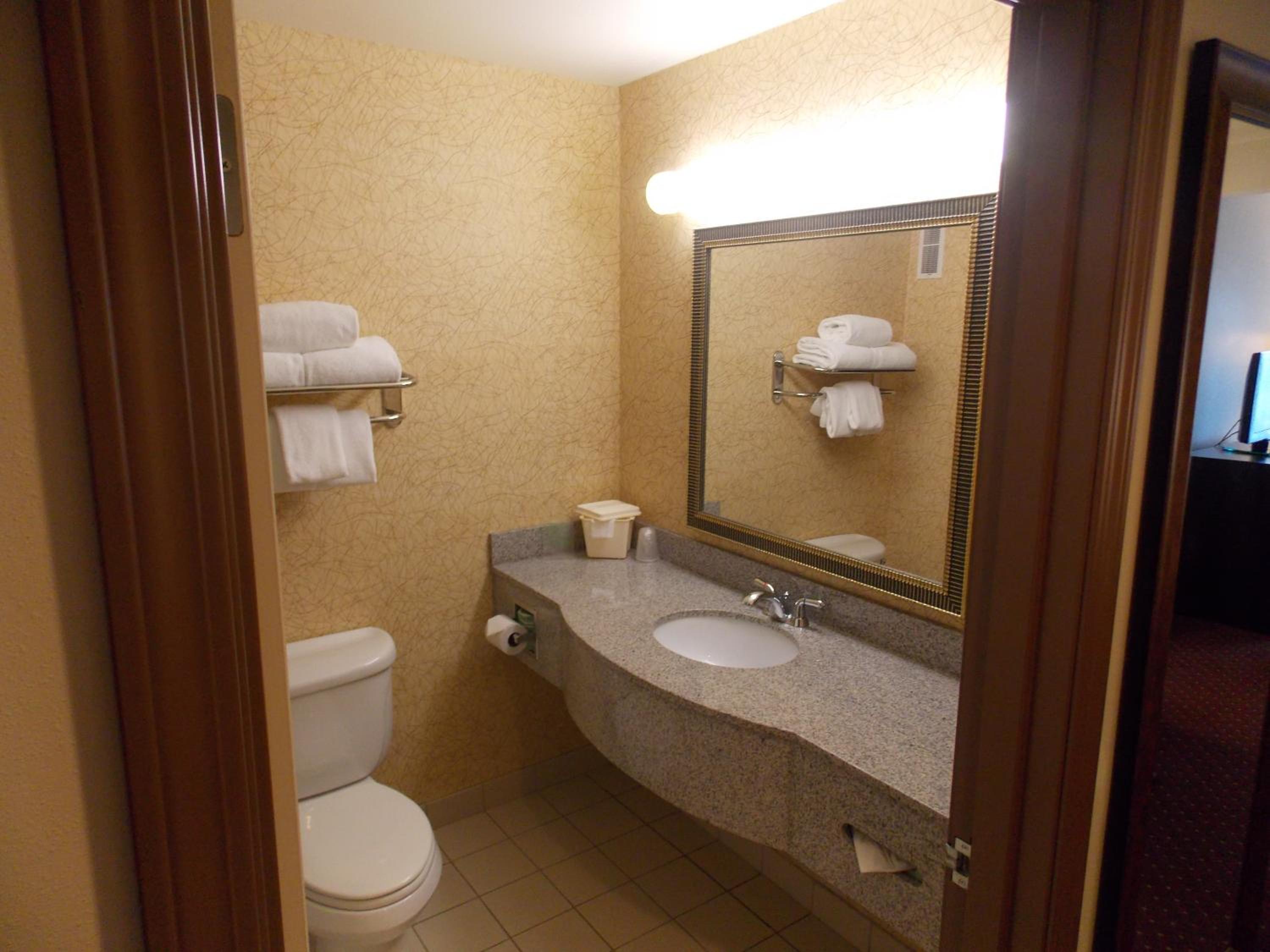 King Room - Disability Access - Photo 4