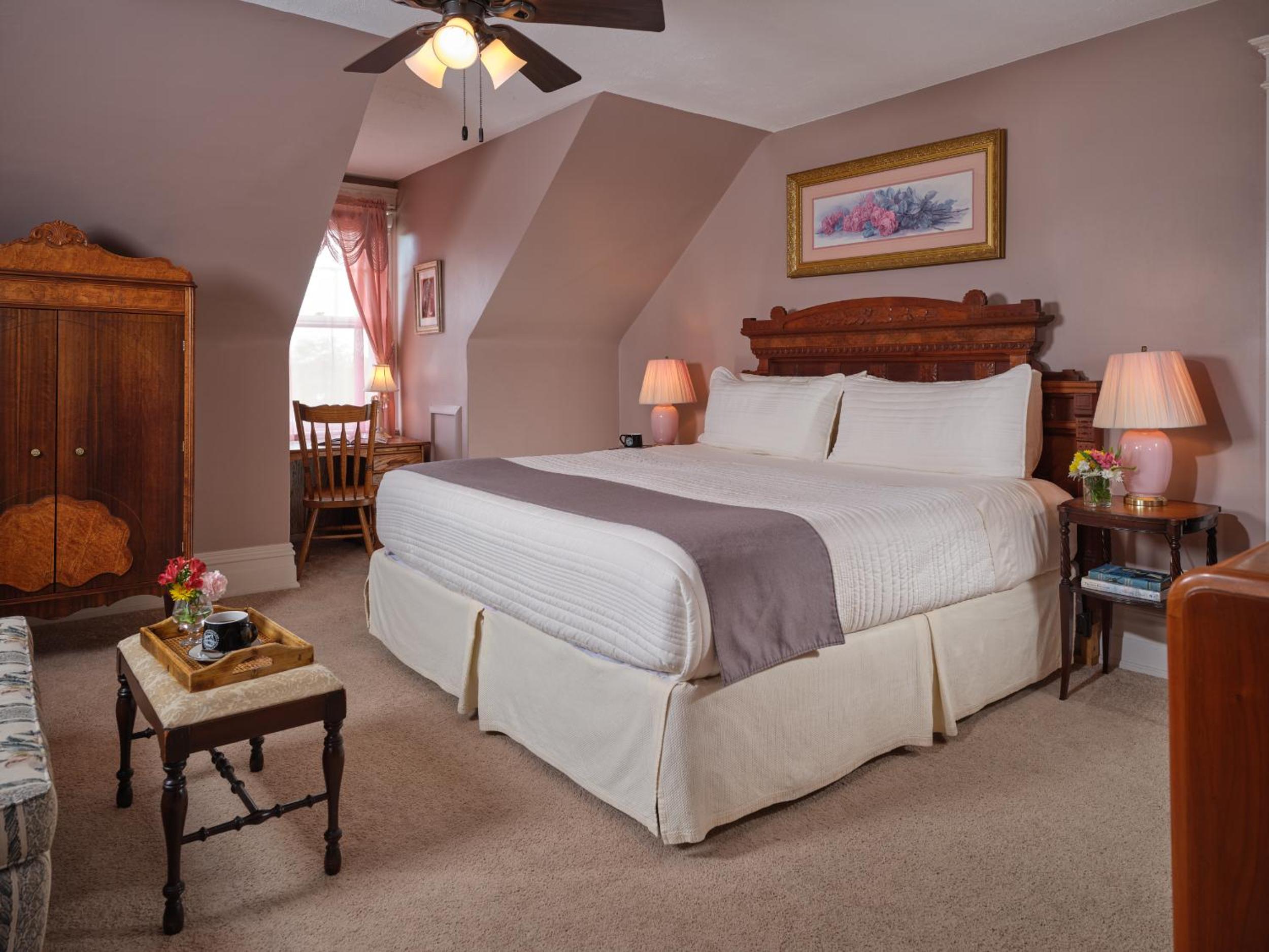 Triple Room with Bath