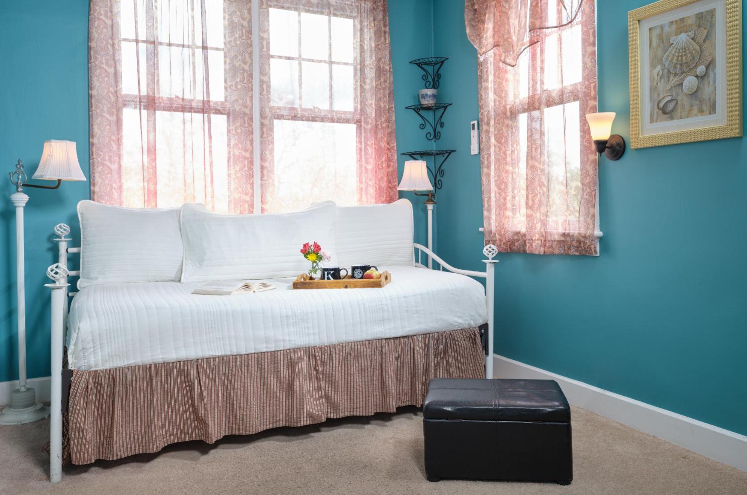 Deluxe Triple Room photo 2