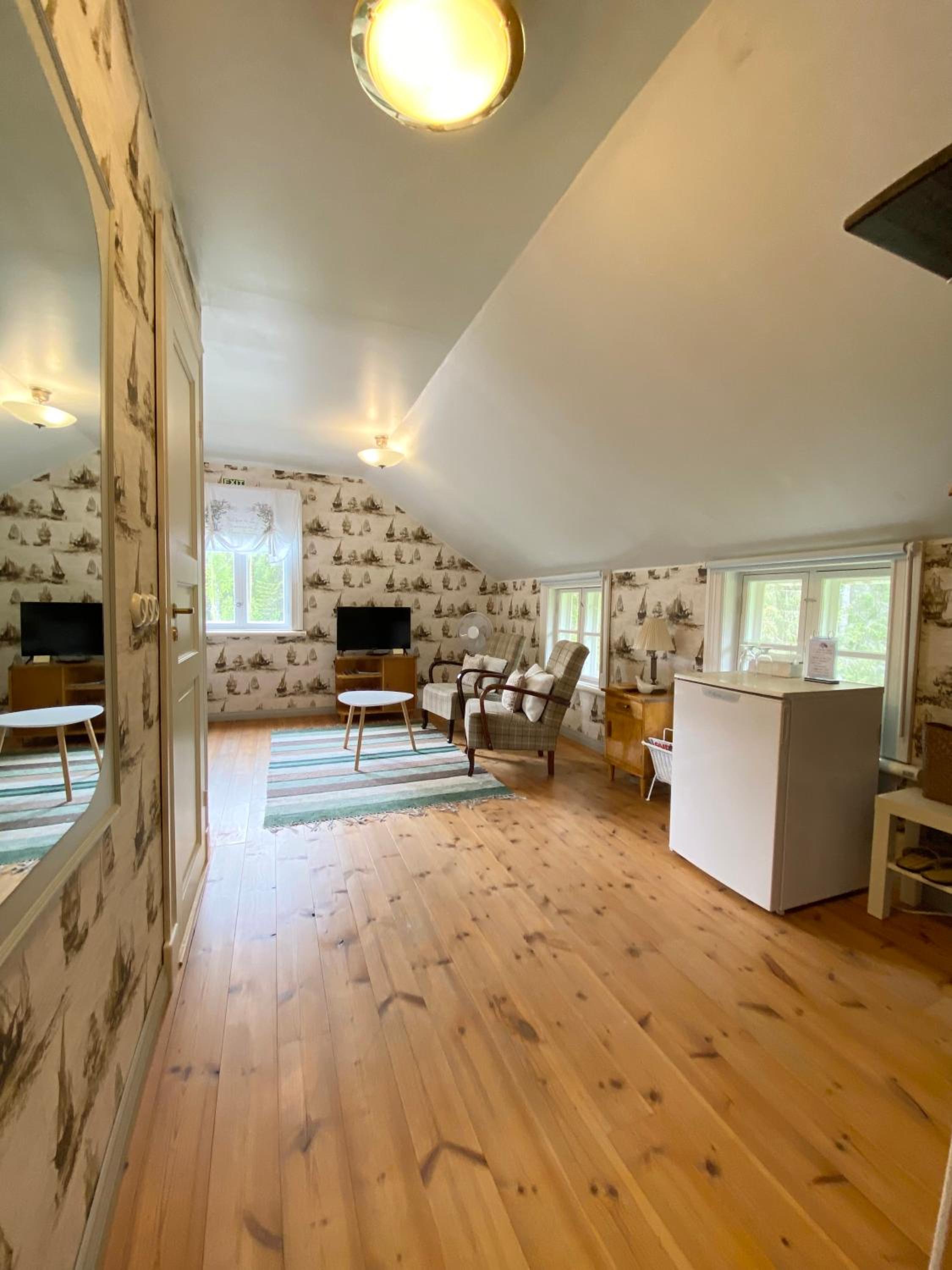 Superior Double or Twin Room - Photo 5