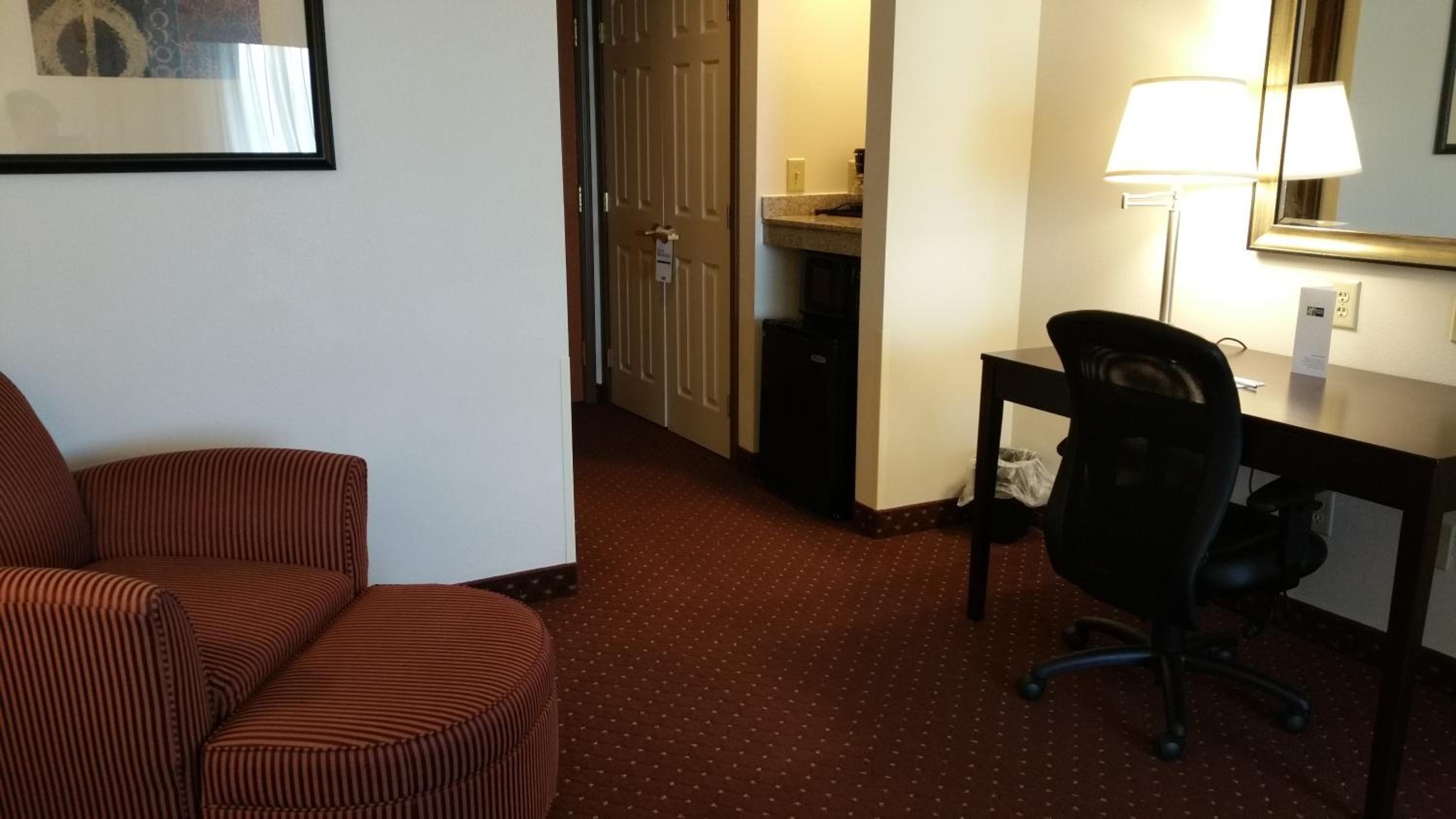 King Suite - Photo 5