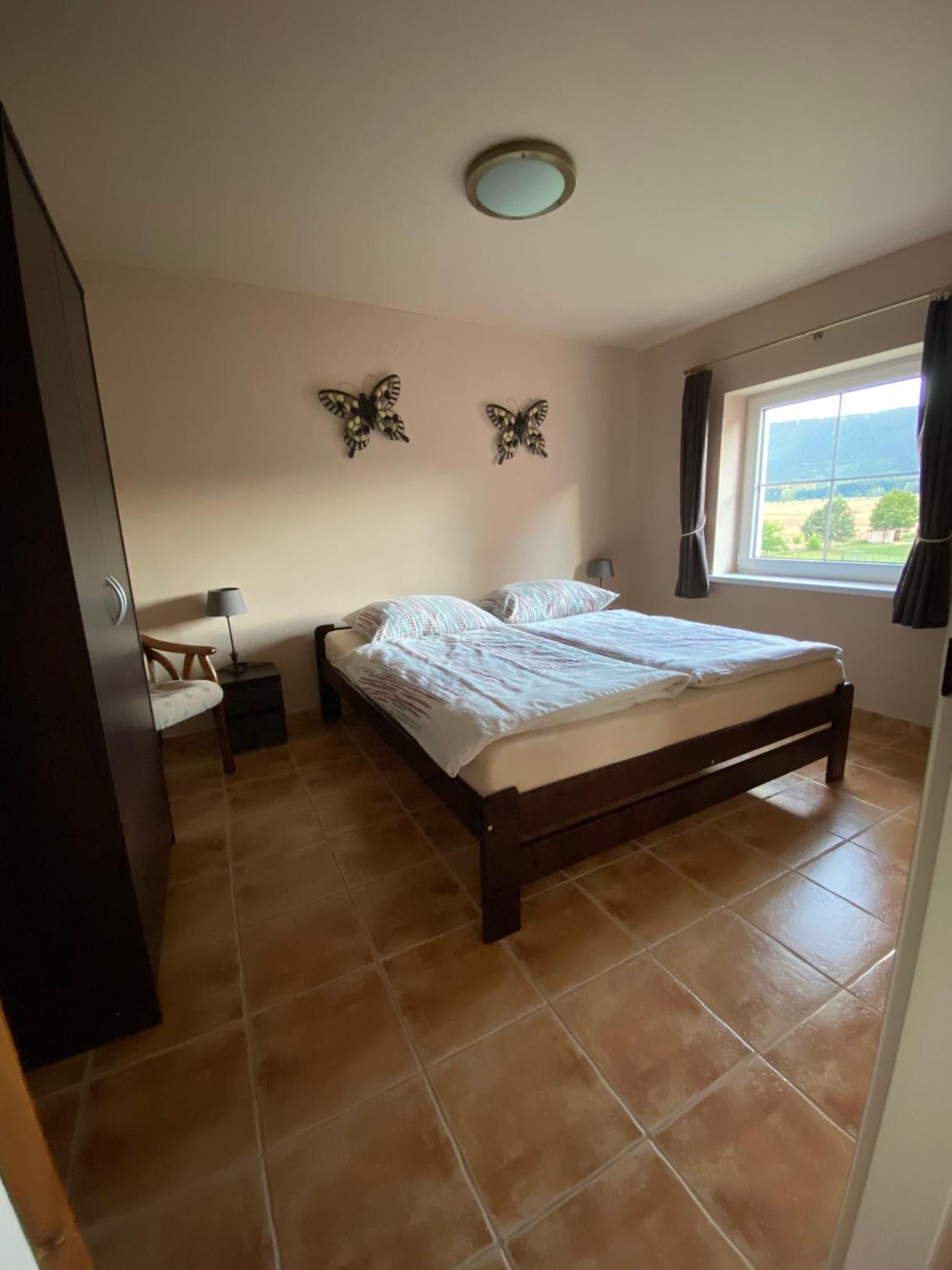 Four-Bedroom House photo 2