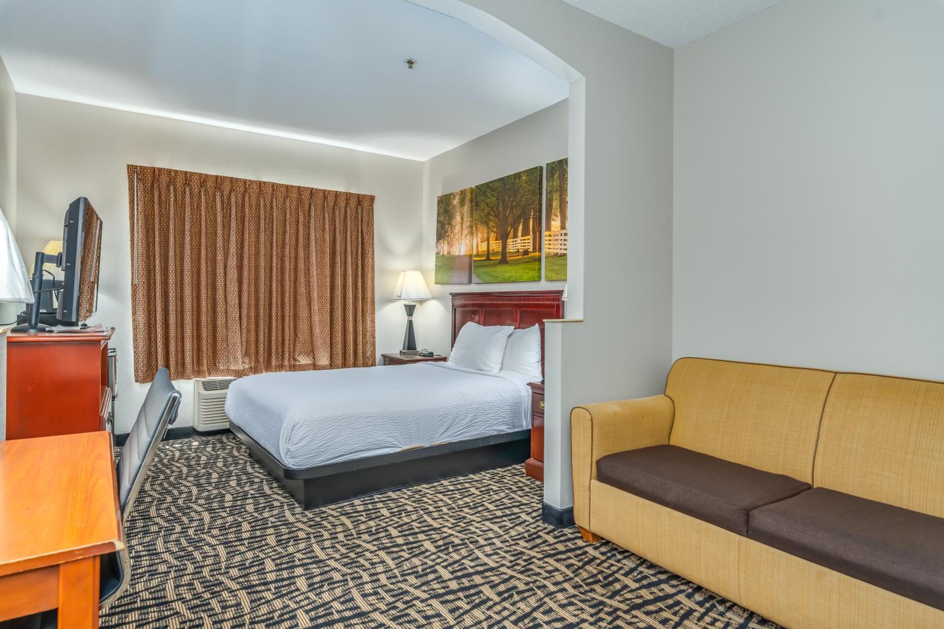 Queen Room - Disability Access/Non-Smoking - Photo 2