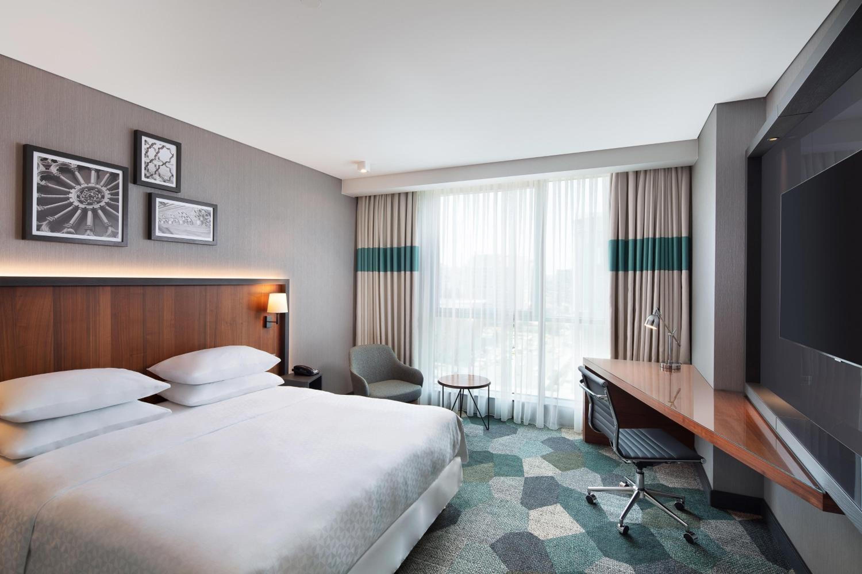 Available room