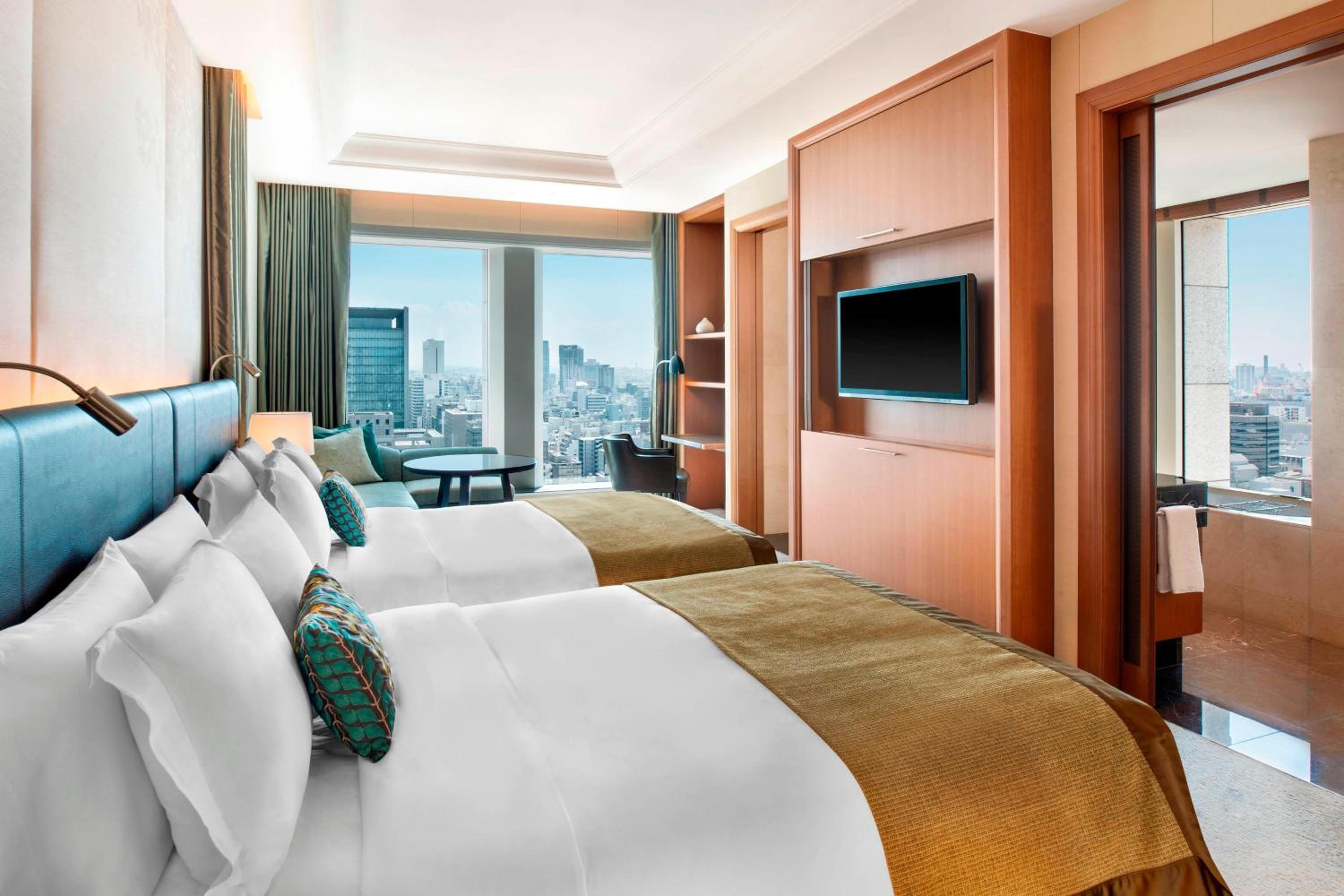 Grand Deluxe Double Room With Two Double Beds And City View