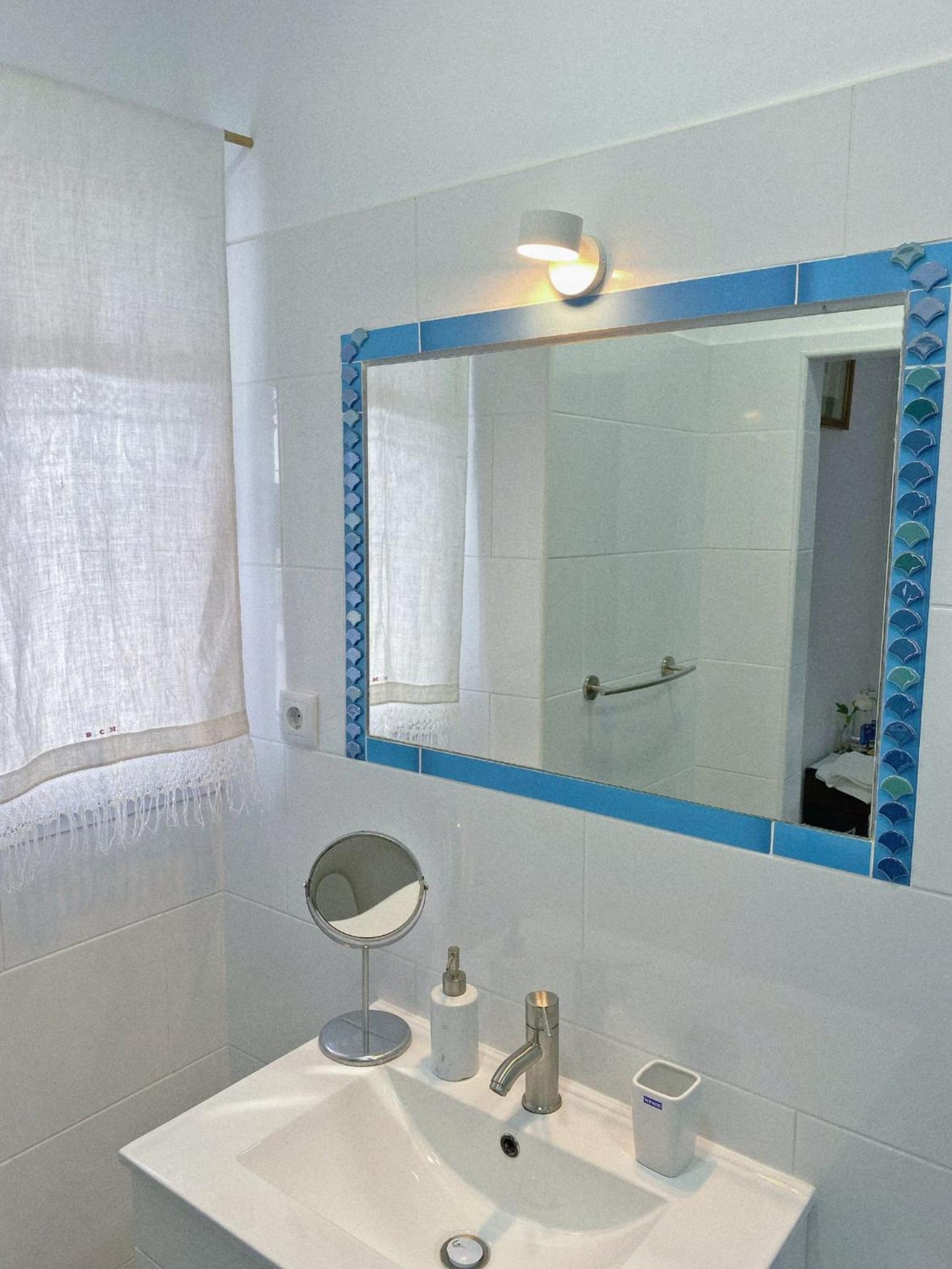 Double Room with Garden View - Photo 9