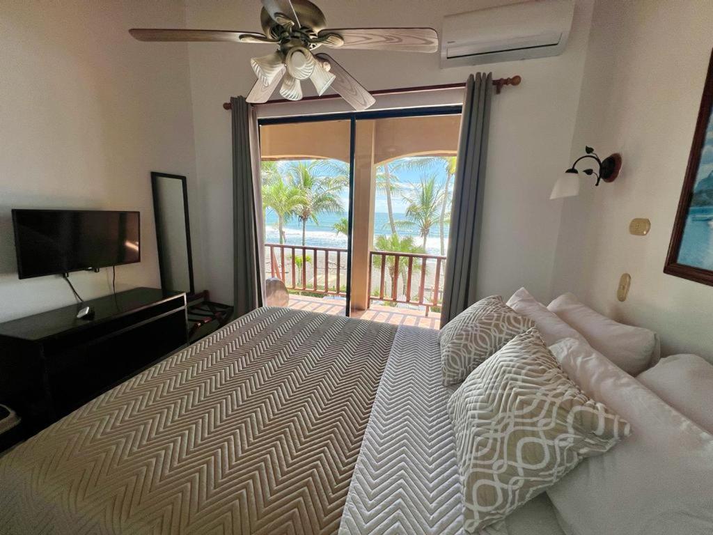 Superior Suite with Sea View photo 2