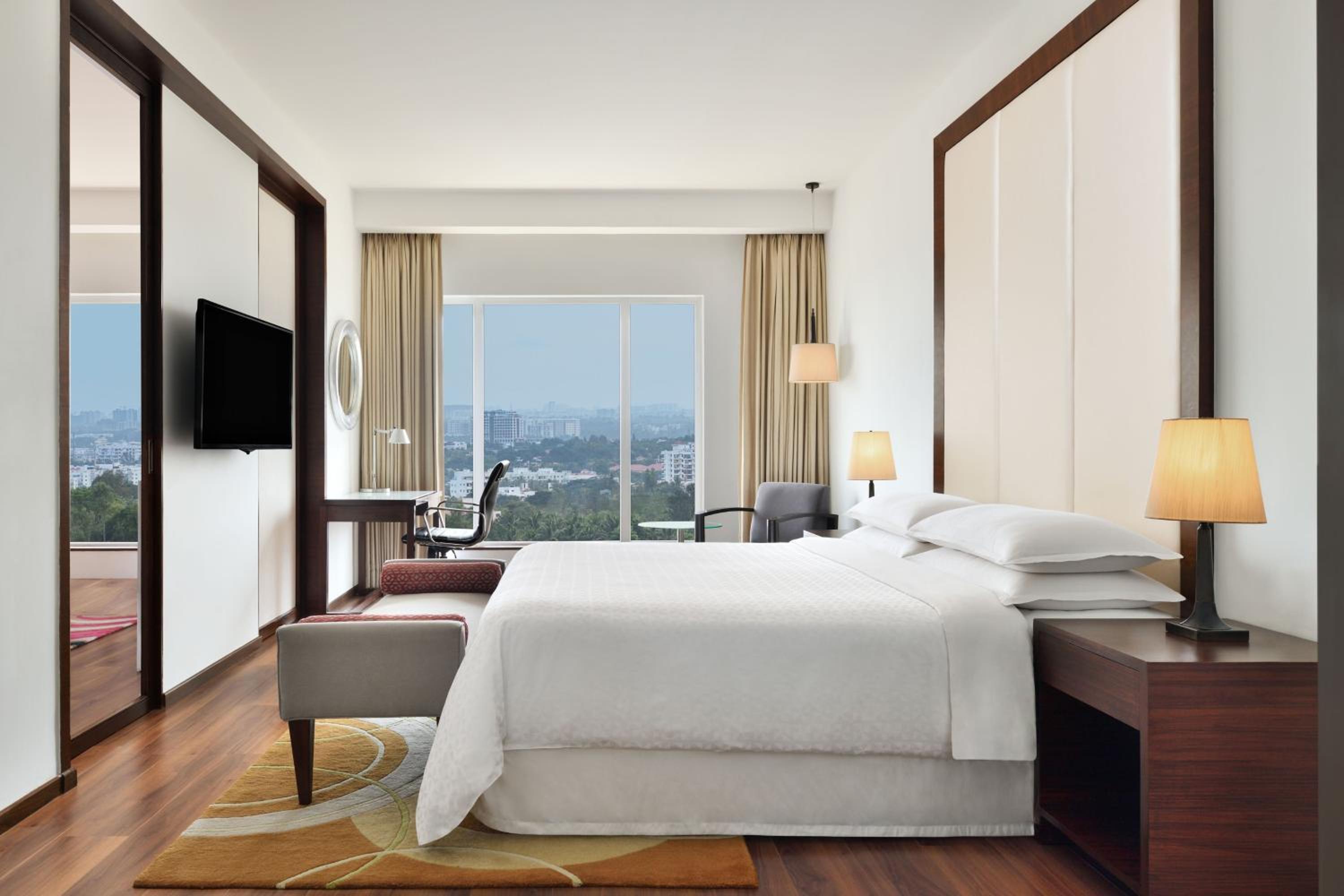 Junior Suite - Photo 1