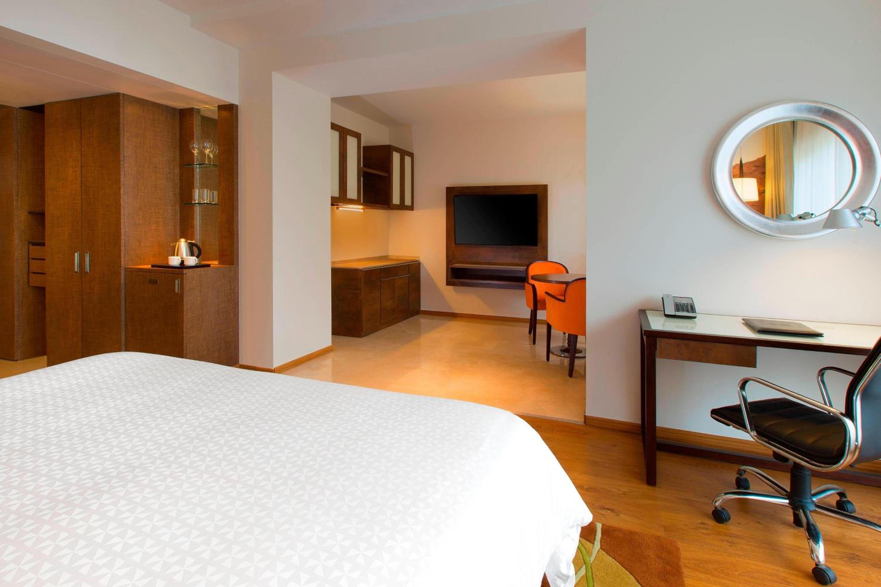 Junior Suite - Photo 2