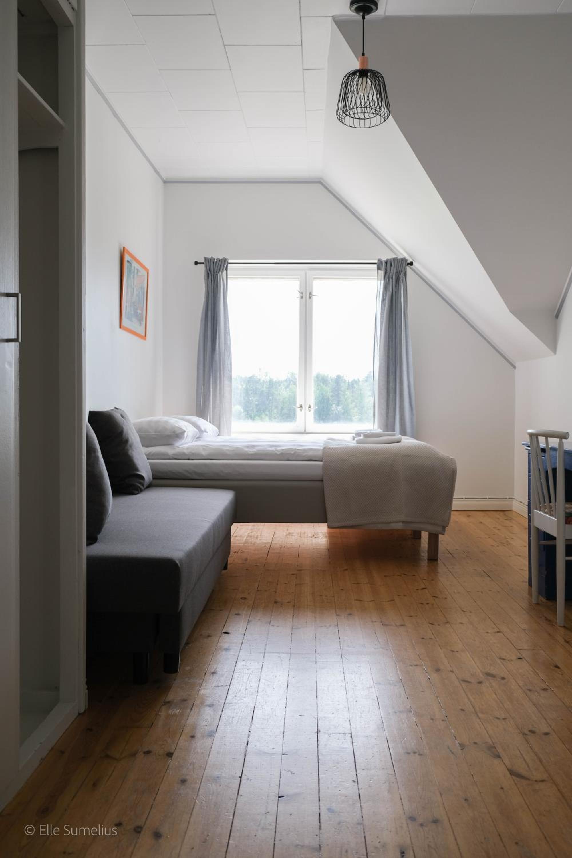 Deluxe Double Room with Extra Bed - Photo 2