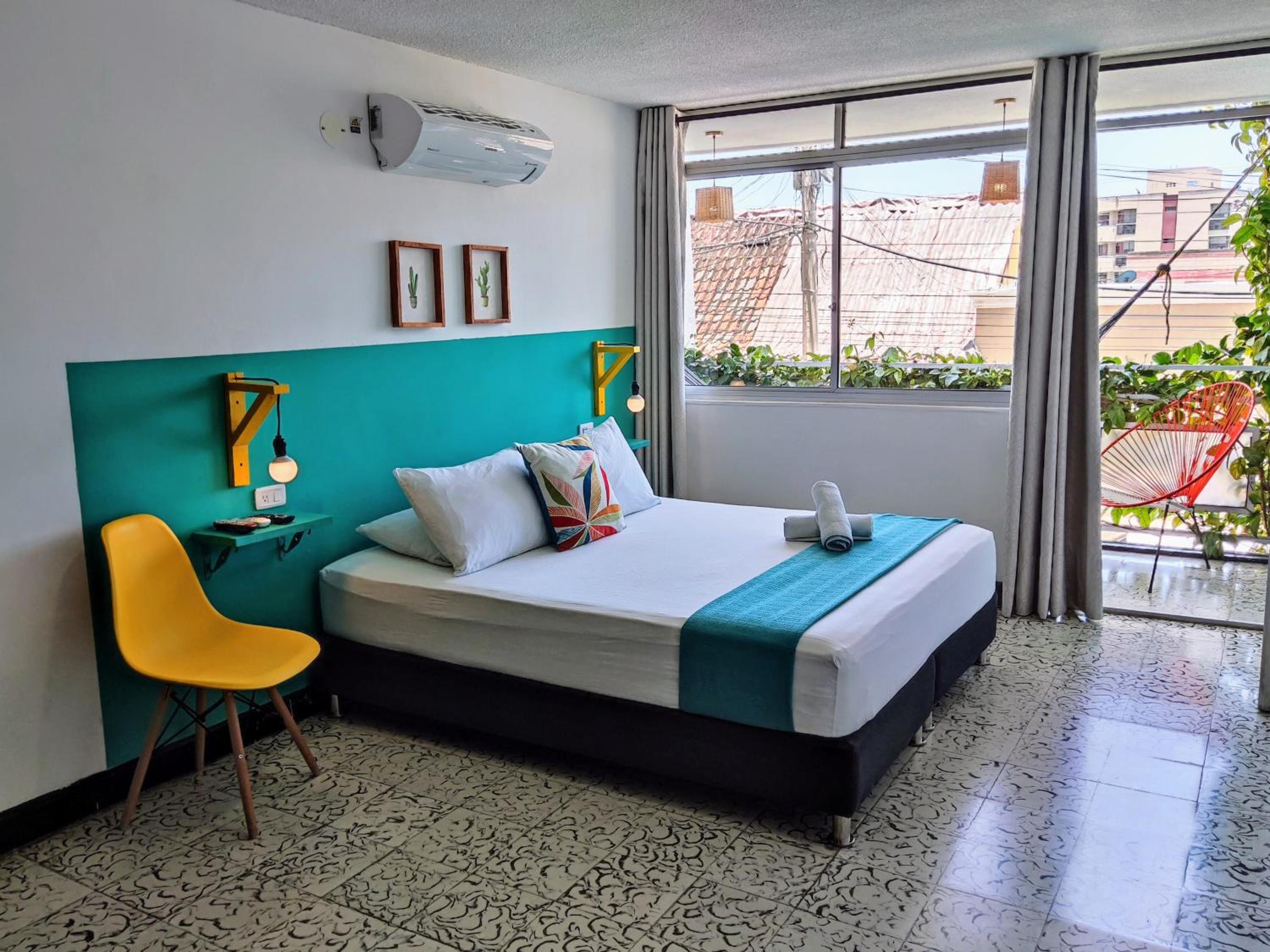 Deluxe Double Room with Balcony photo 1