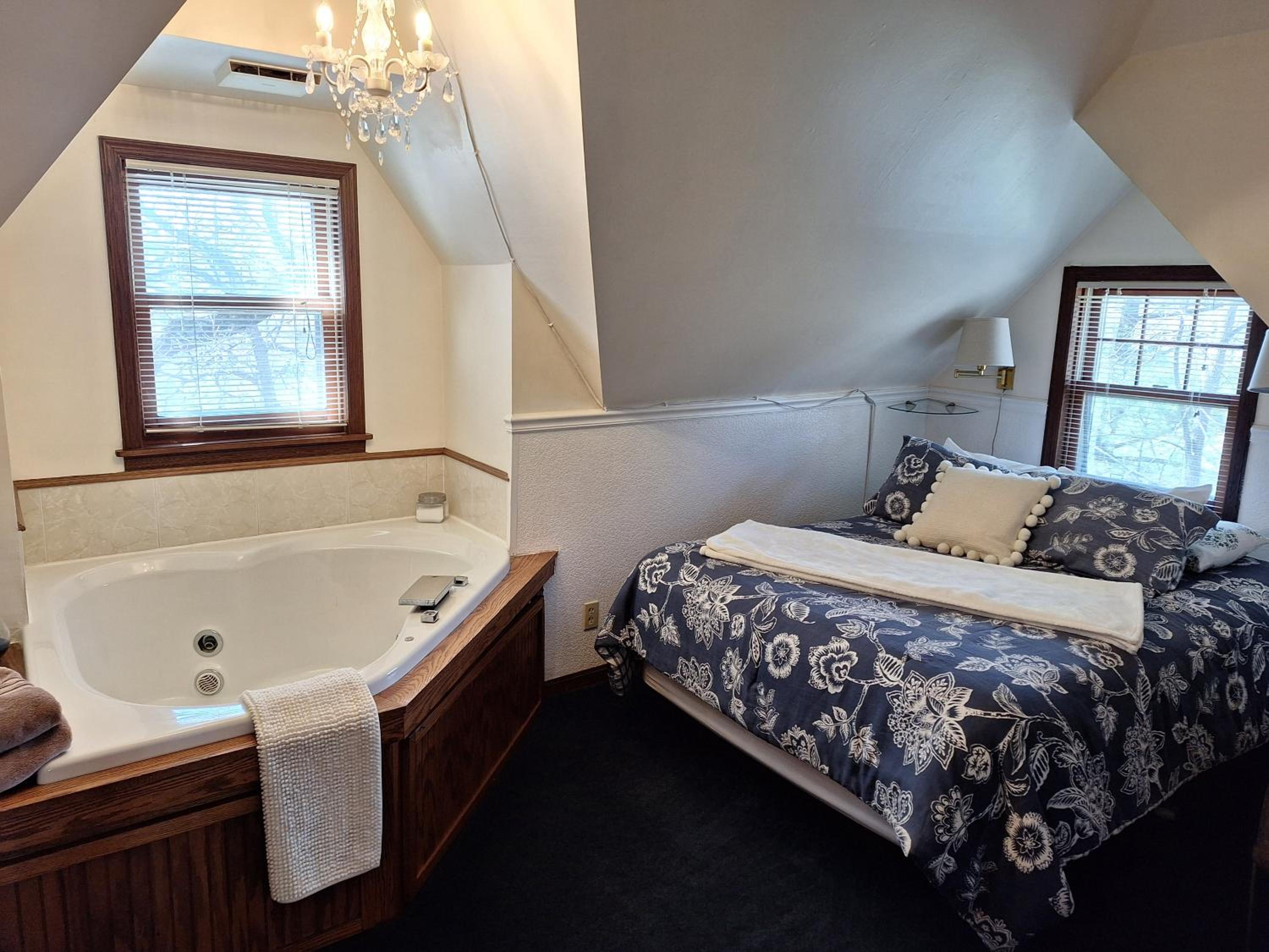 Economy Double Room photo 1