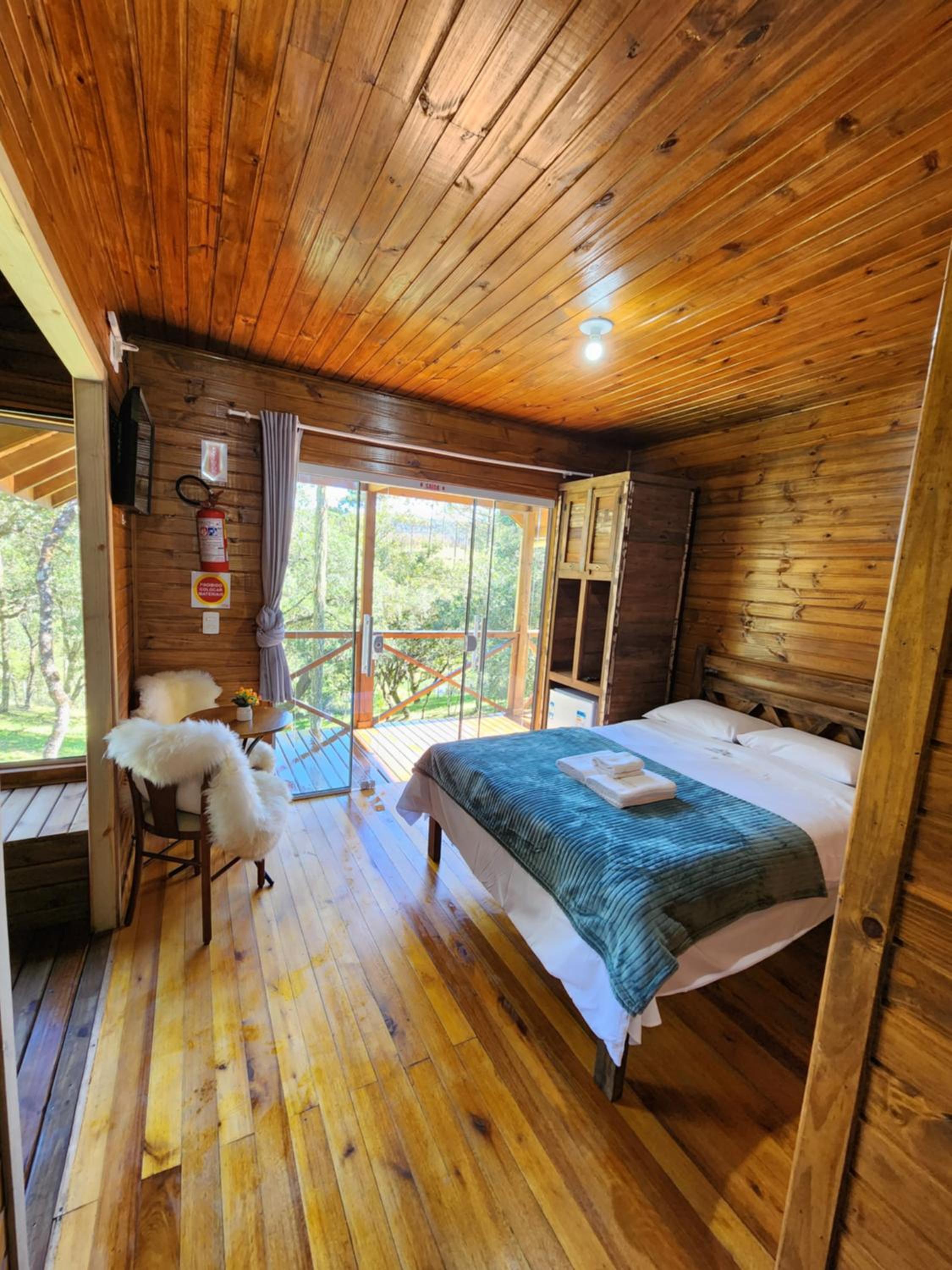 One-Bedroom Chalet - Photo 10