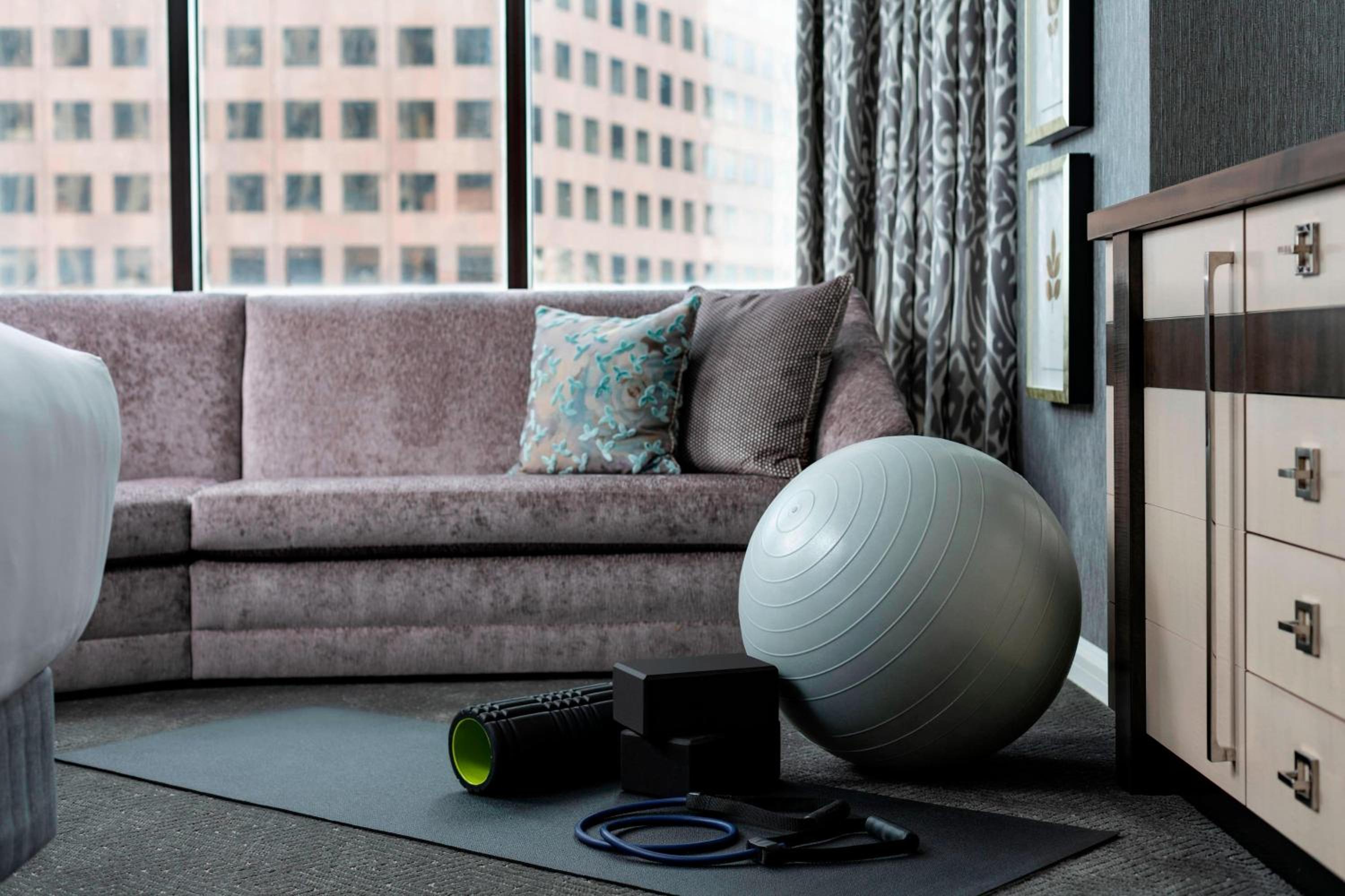 PURE Wellness, Guest room, 1 King
