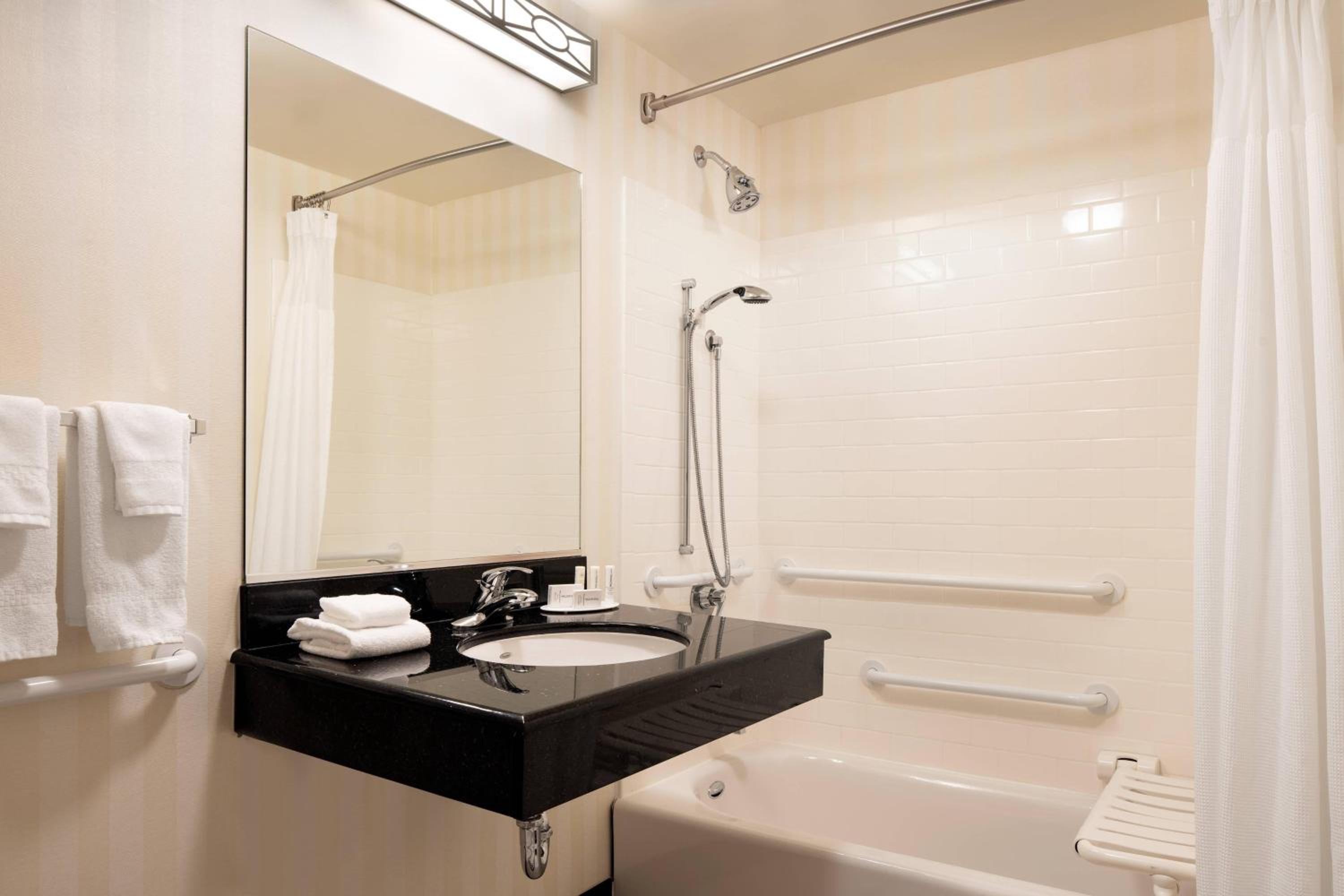 Fairfield Inn & Suites Redding, Foto 3