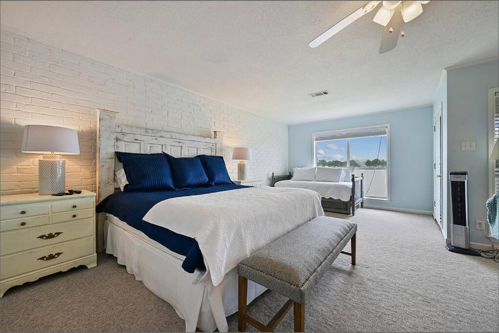 Four-Bedroom House photo 1