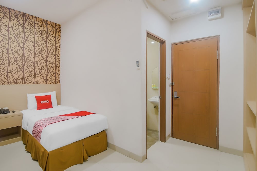 Standard Twin Room photo 2