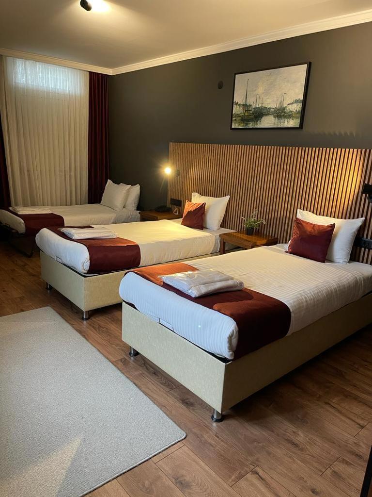 Classic Triple Room photo 1