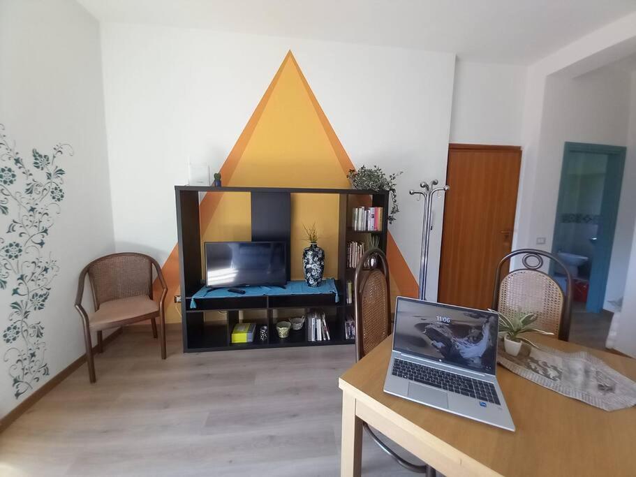 Two-Bedroom Apartment photo 2
