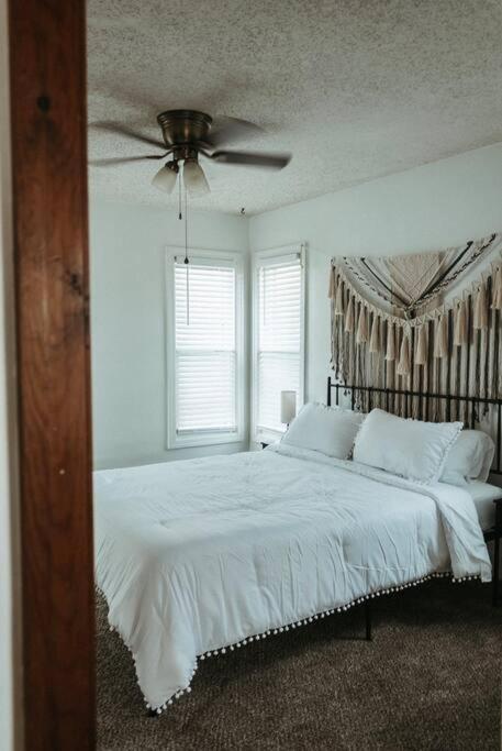 Three-Bedroom House photo 1