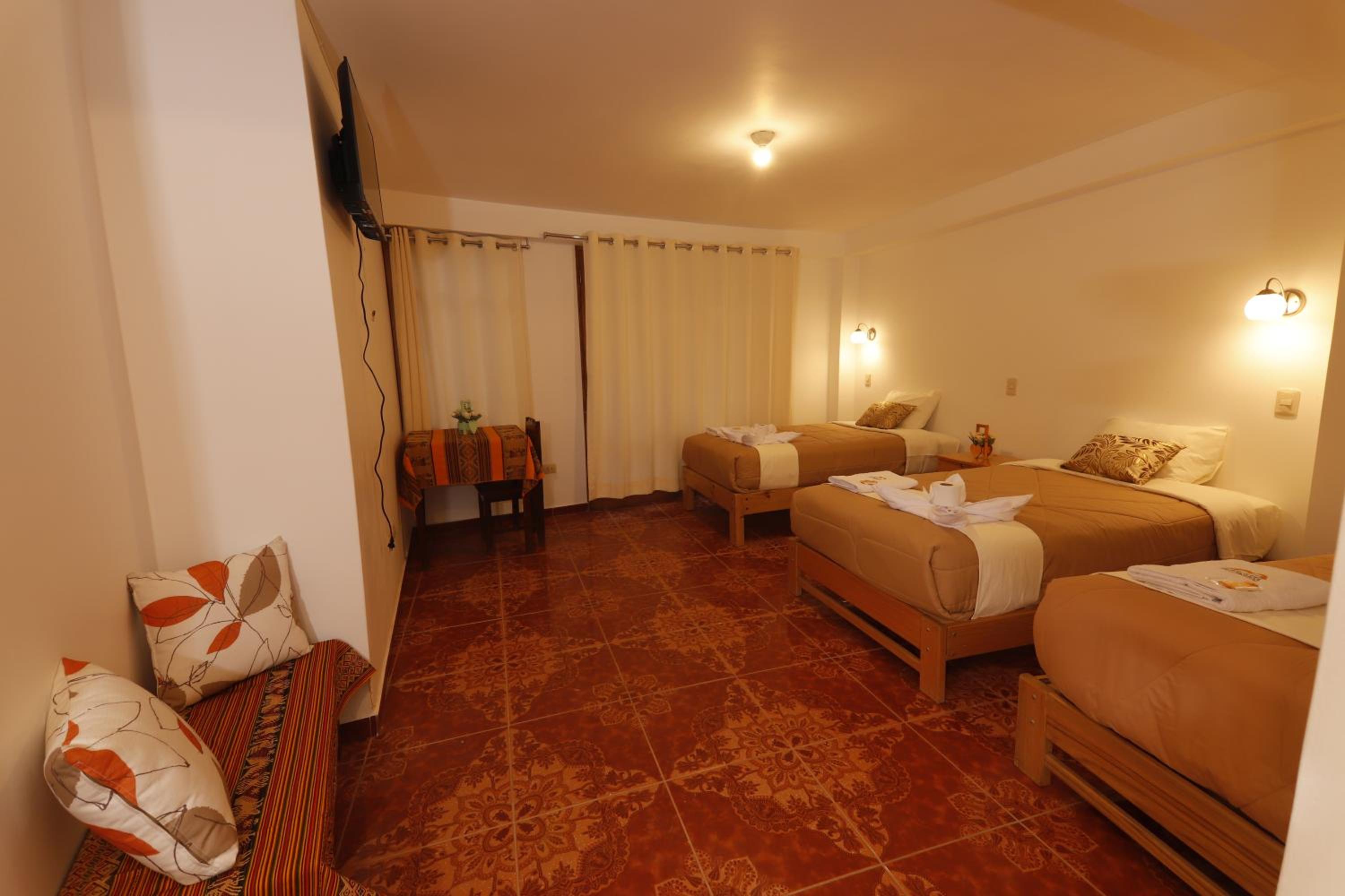 Standard Triple Room photo 3