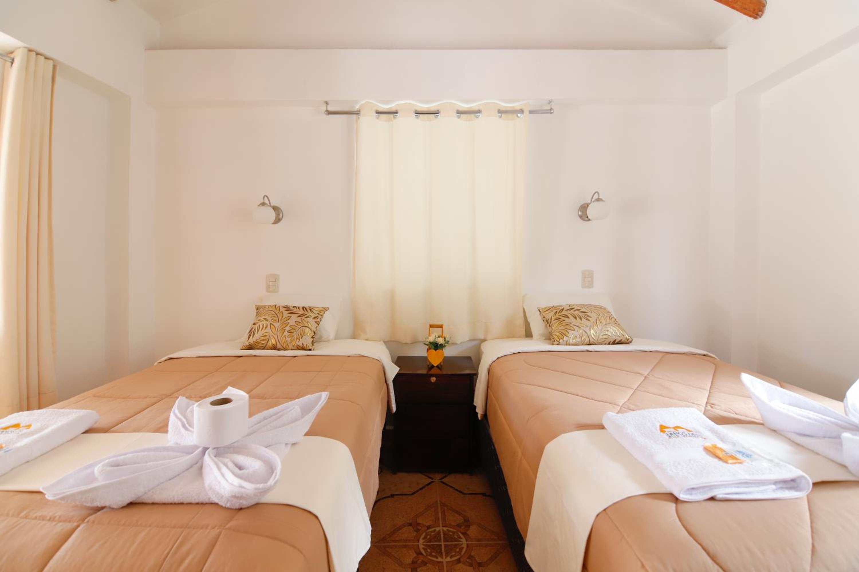 Standard Twin Room photo 2