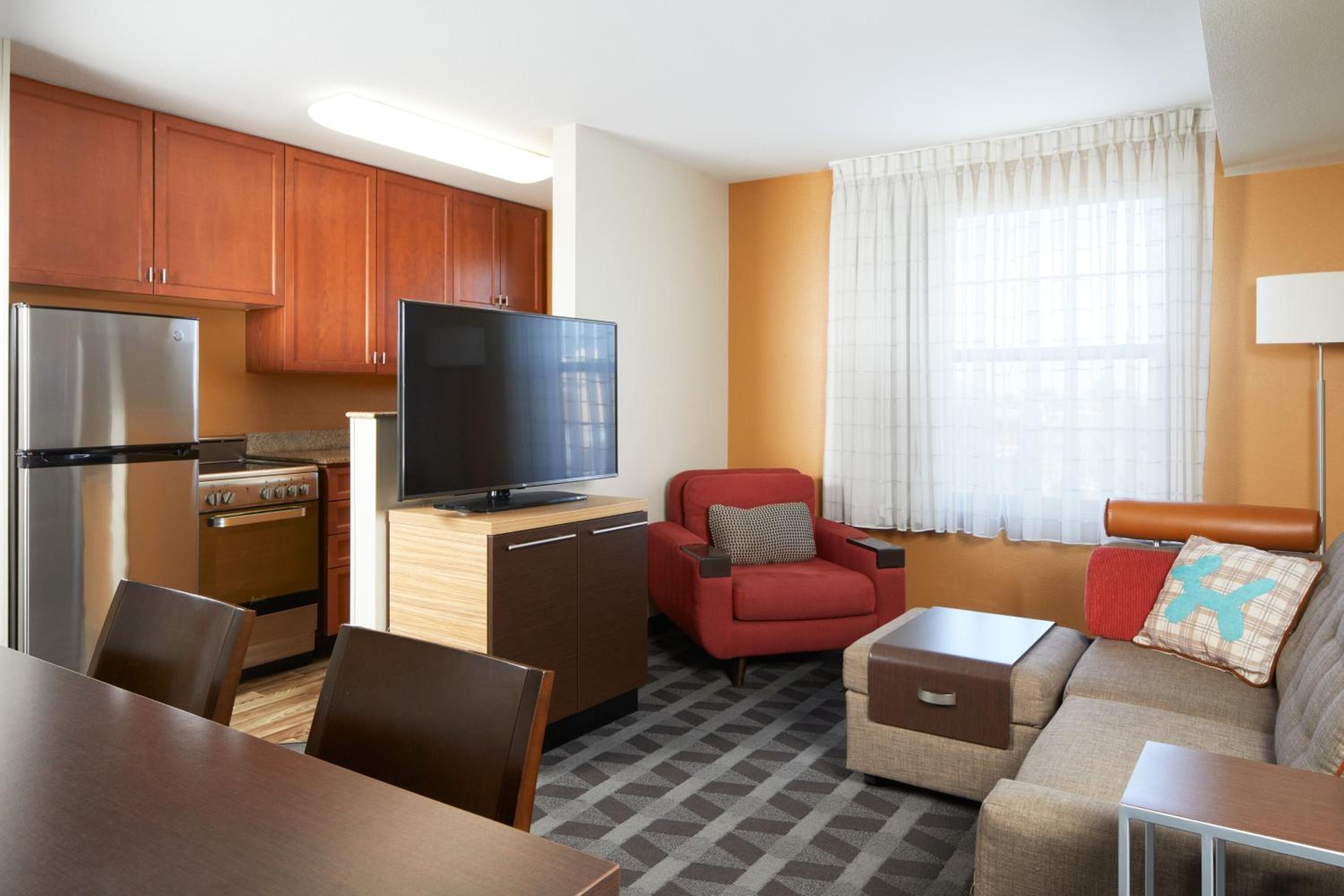 2 Bedroom Suite - Photo 1