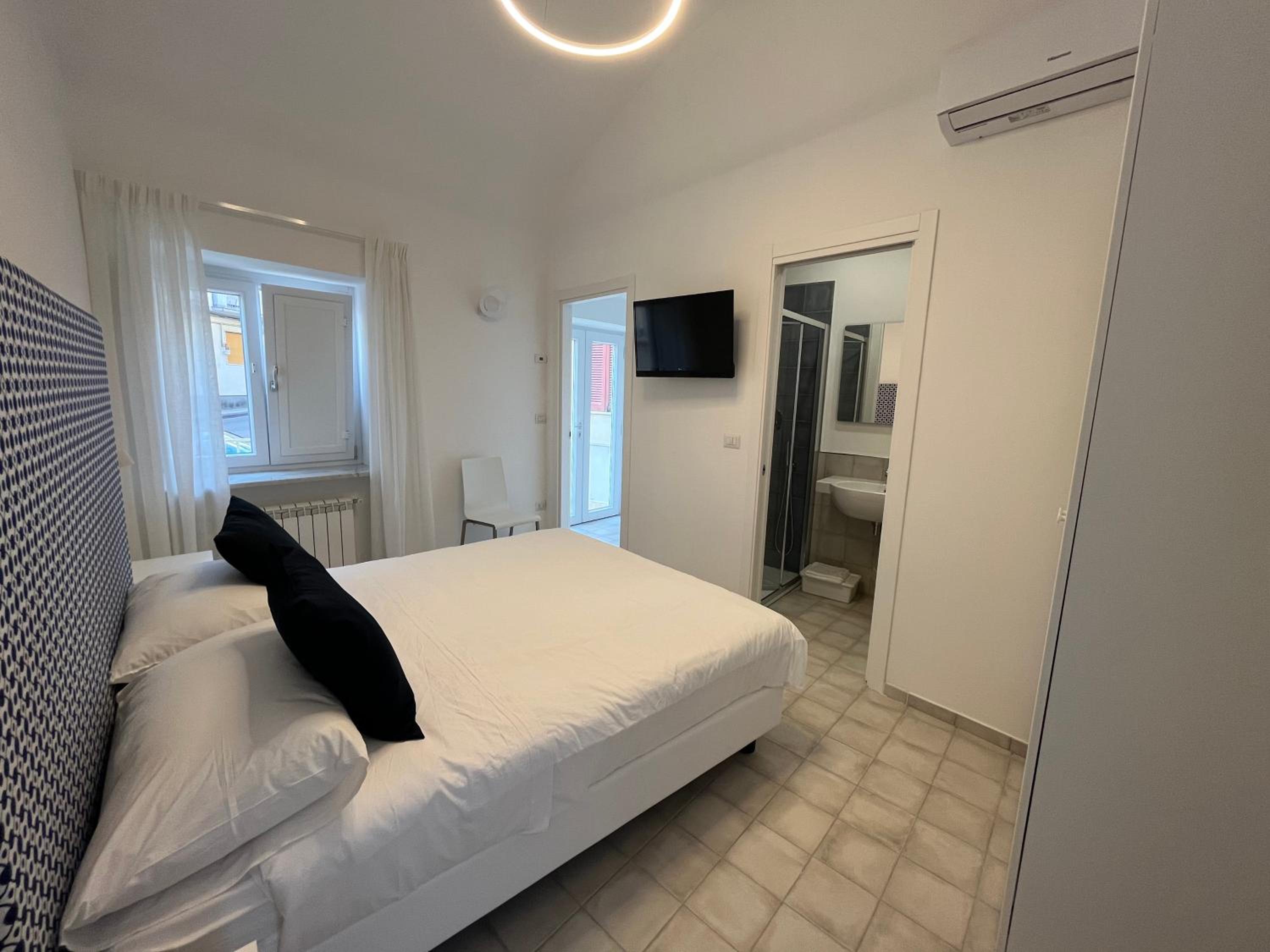 Two-Bedroom House photo 3