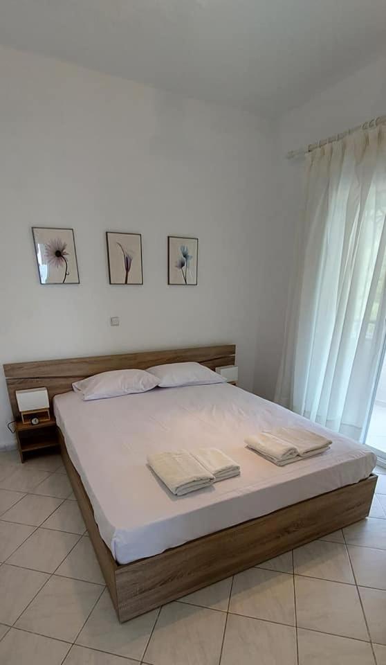 One-Bedroom Apartment (4 Adults)