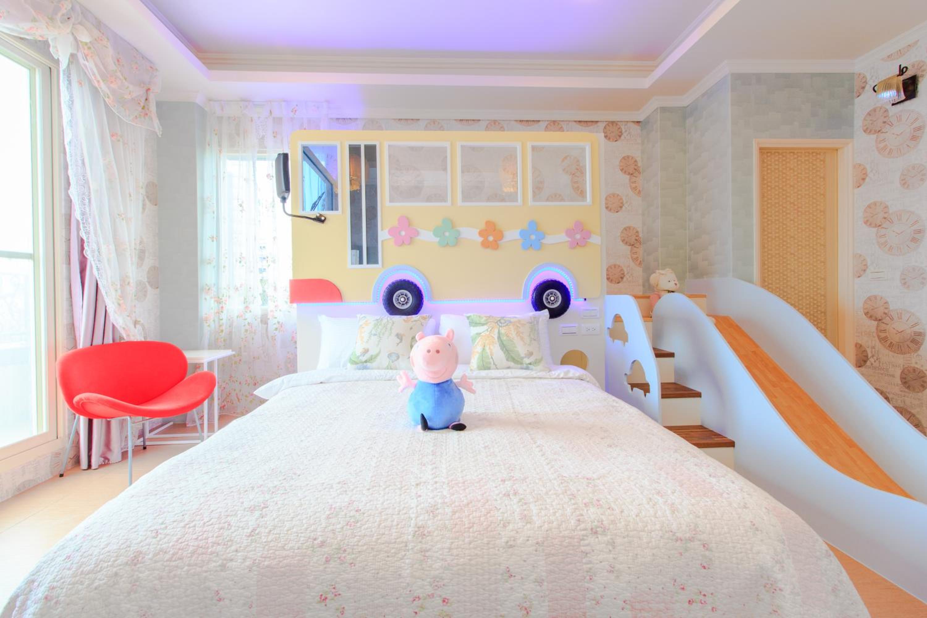 Quadruple Room with Balcony photo 3
