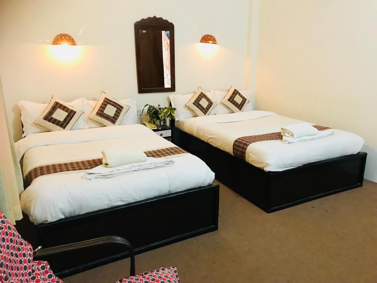 Comfort Triple Room