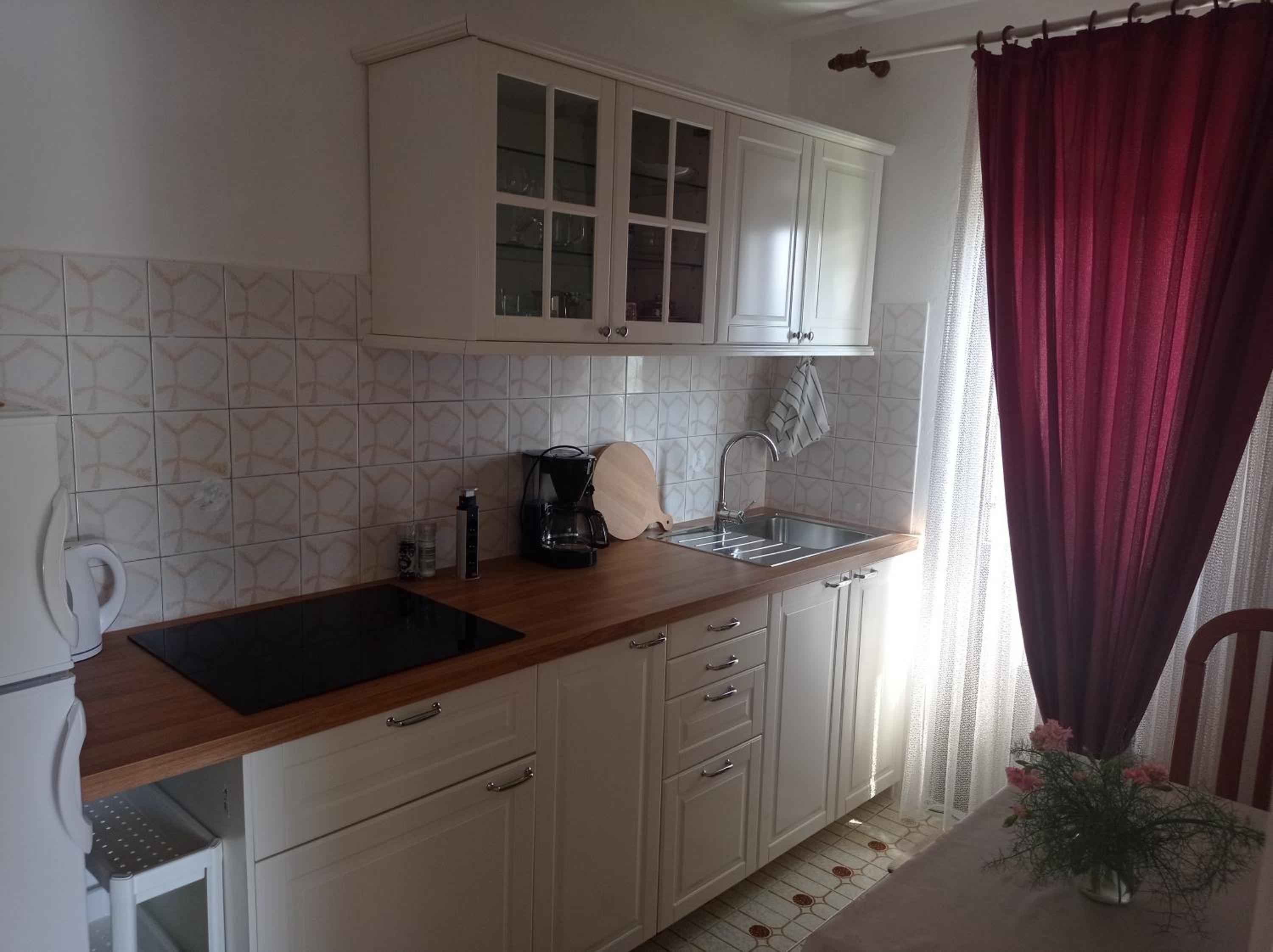 Apartment with Sea View photo 2