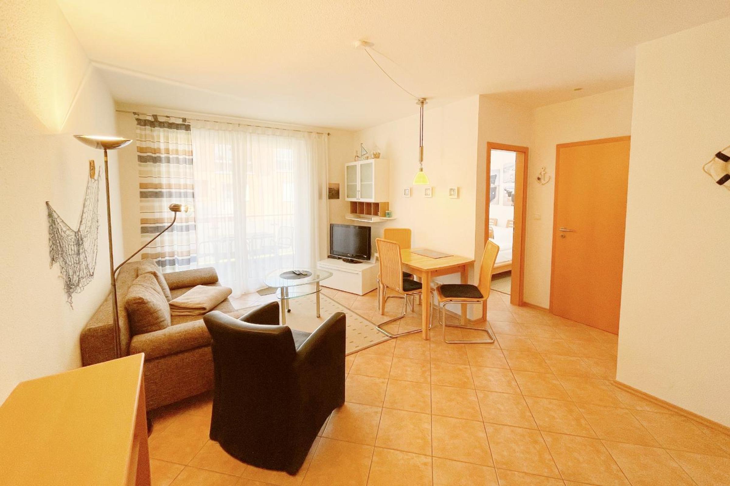 Apartment with Balcony photo 1