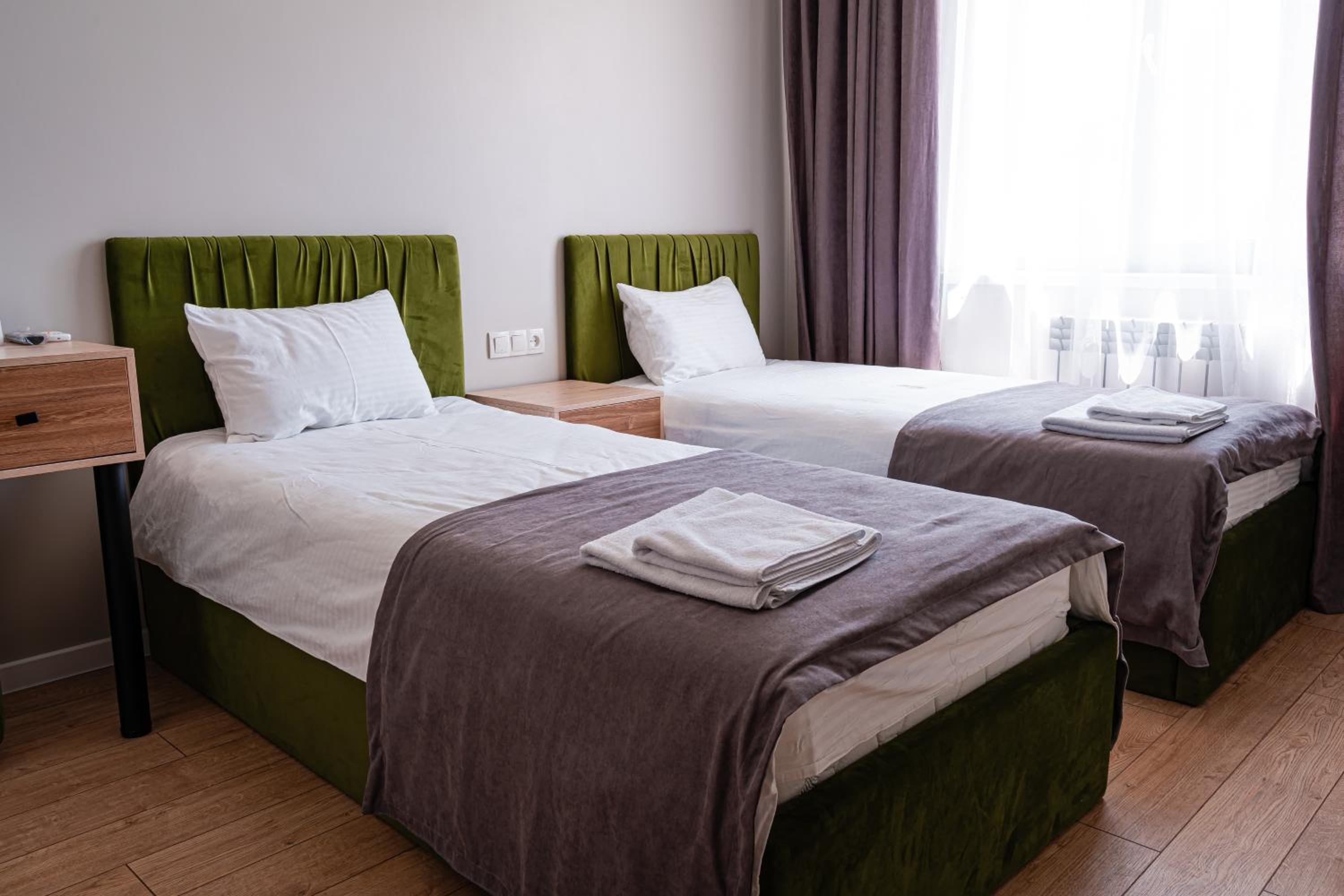 Standard Twin Room