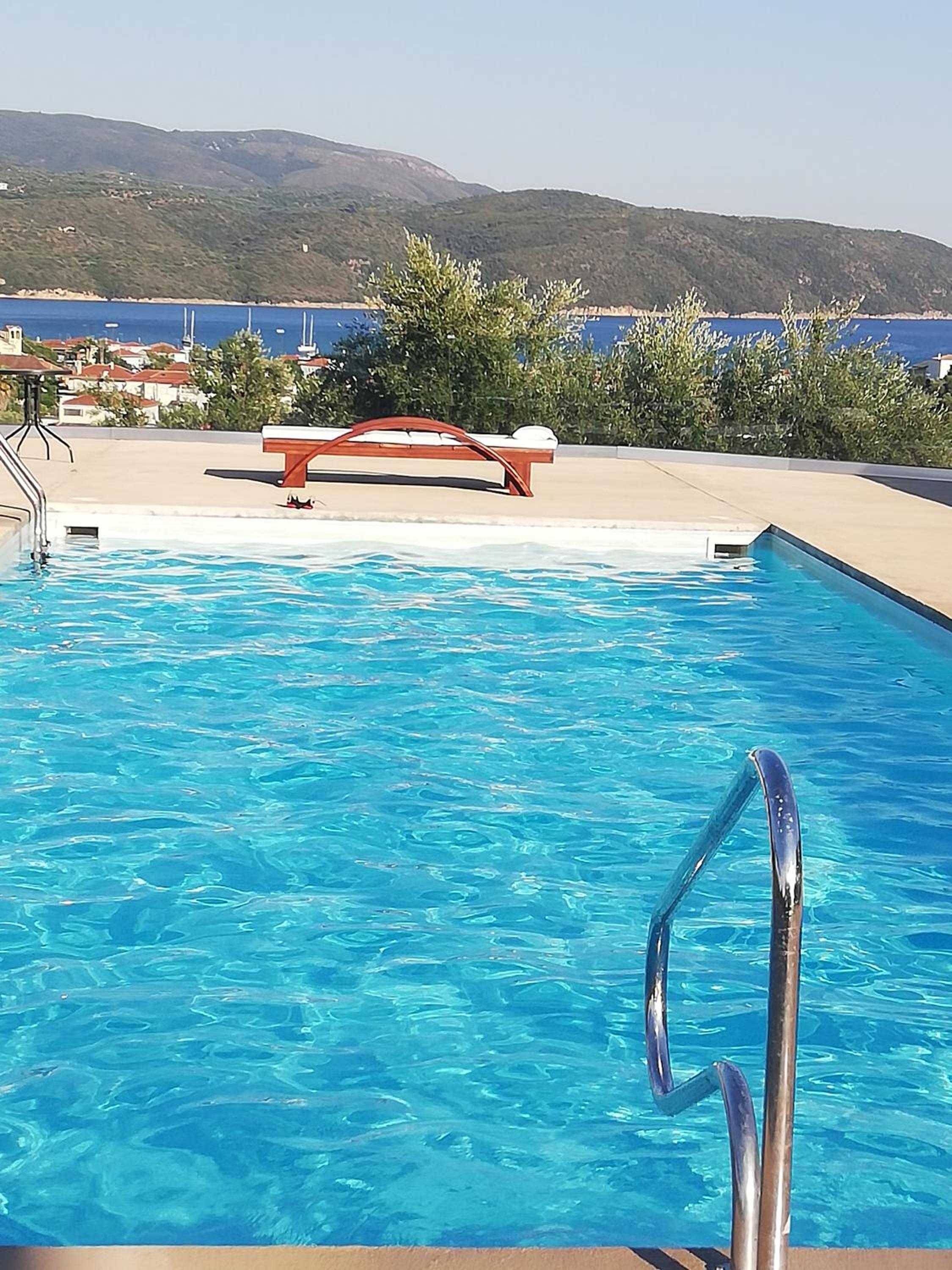 Apartment with Pool View photo 3