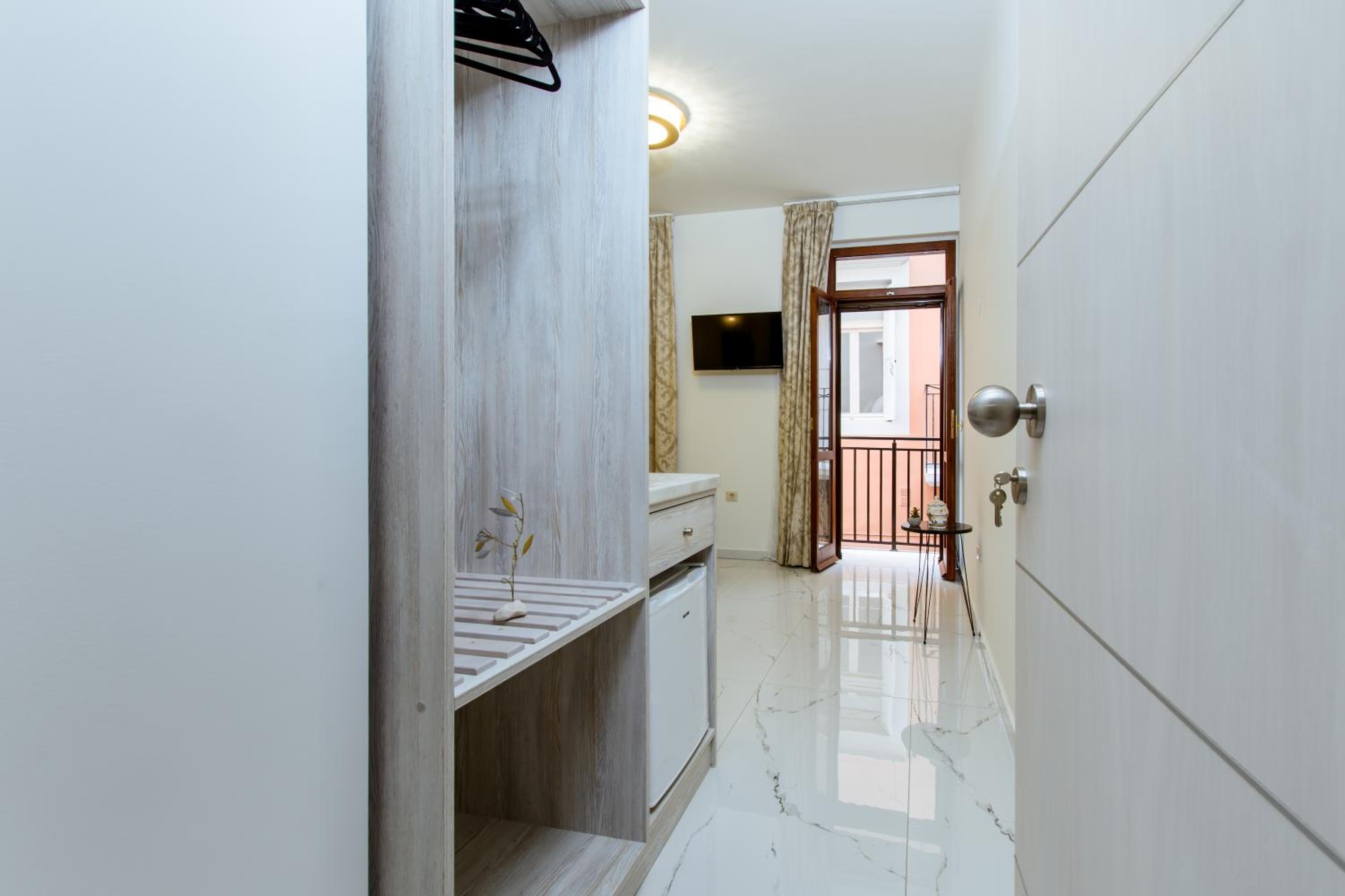 Deluxe Double Room with Balcony