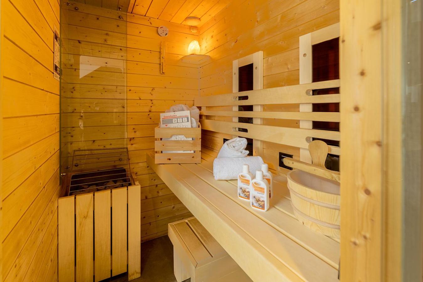 Junior Suite with Sauna - Photo 7