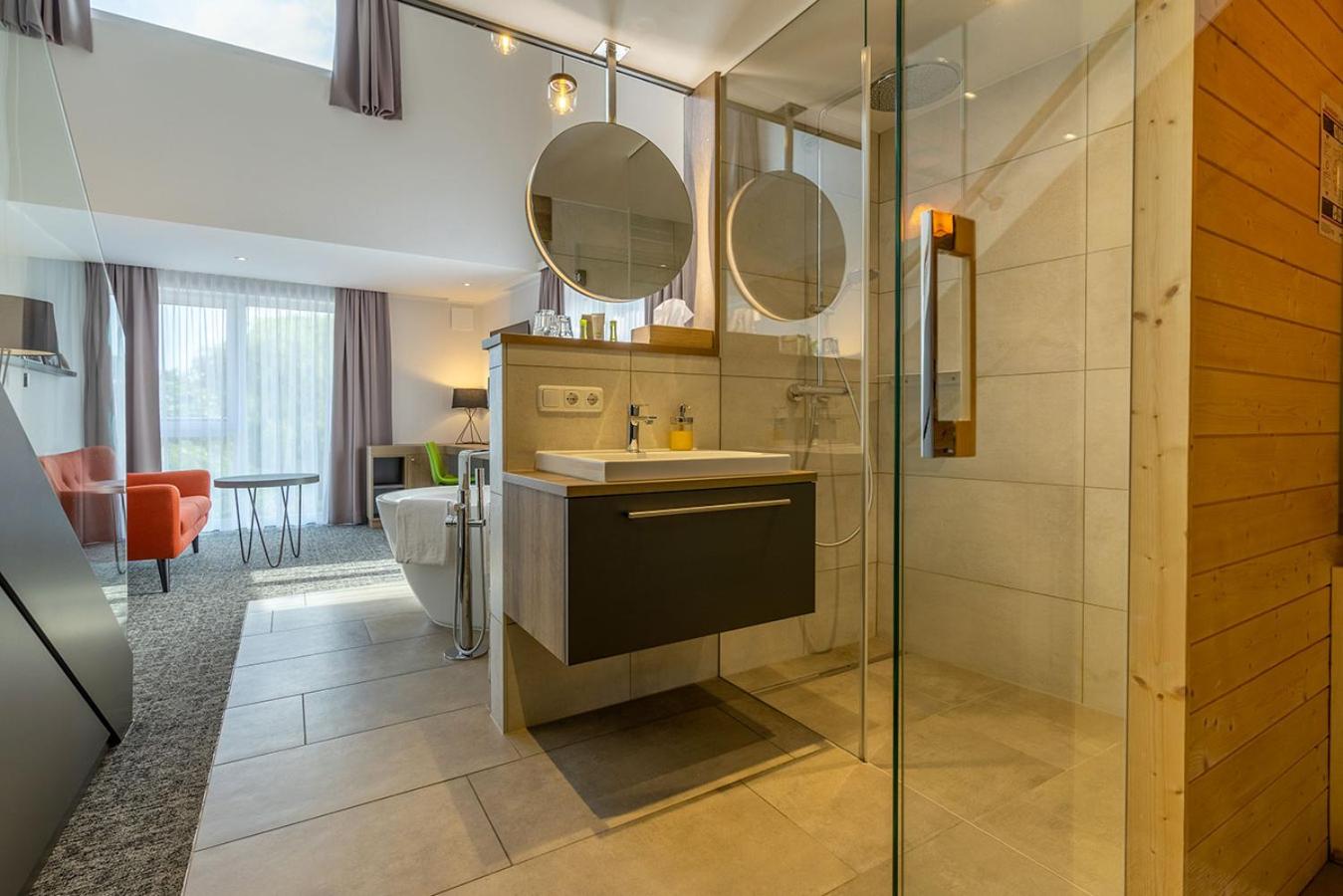 Junior Suite with Sauna - Photo 6