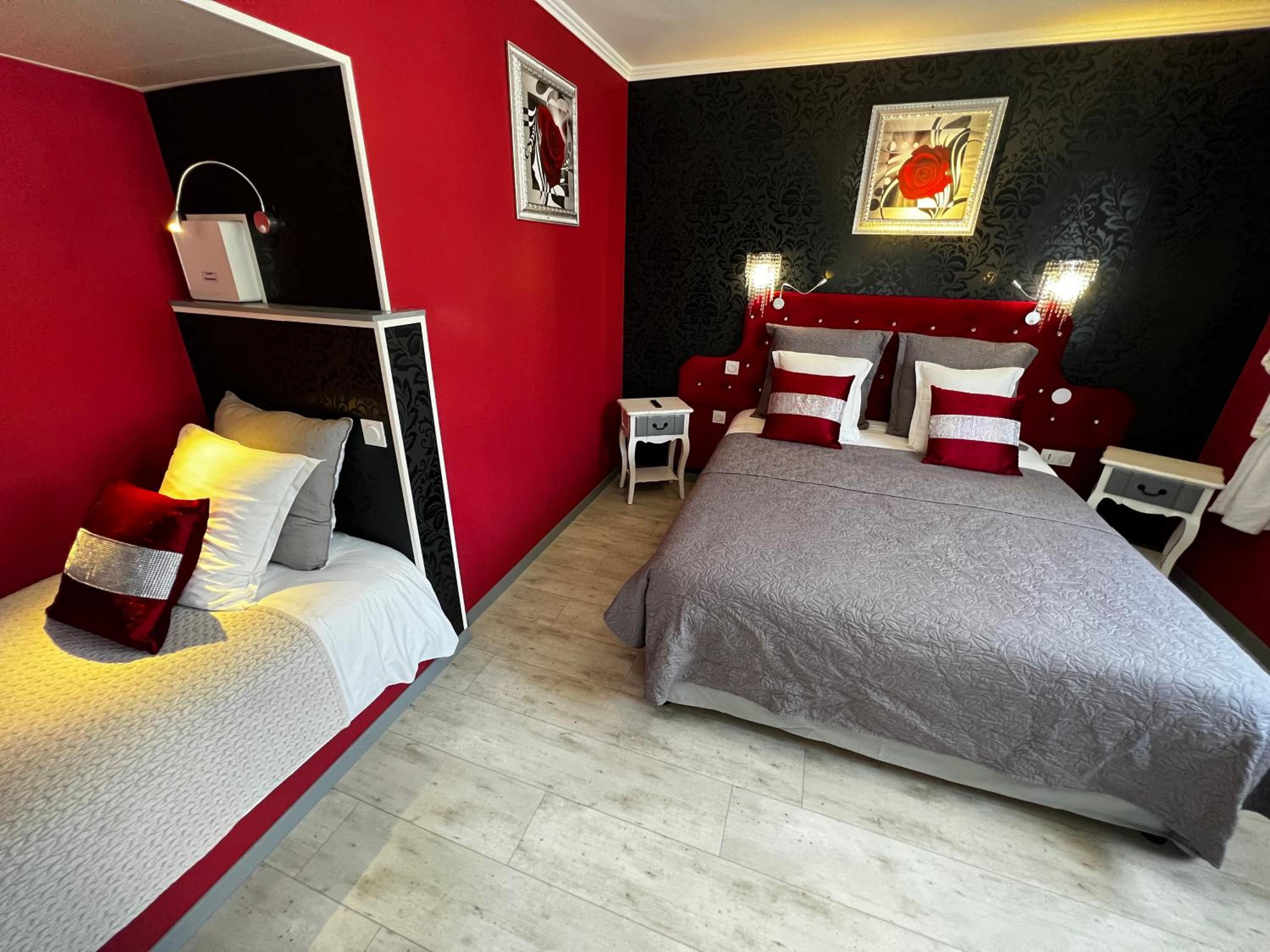 Superior Triple Room photo 2
