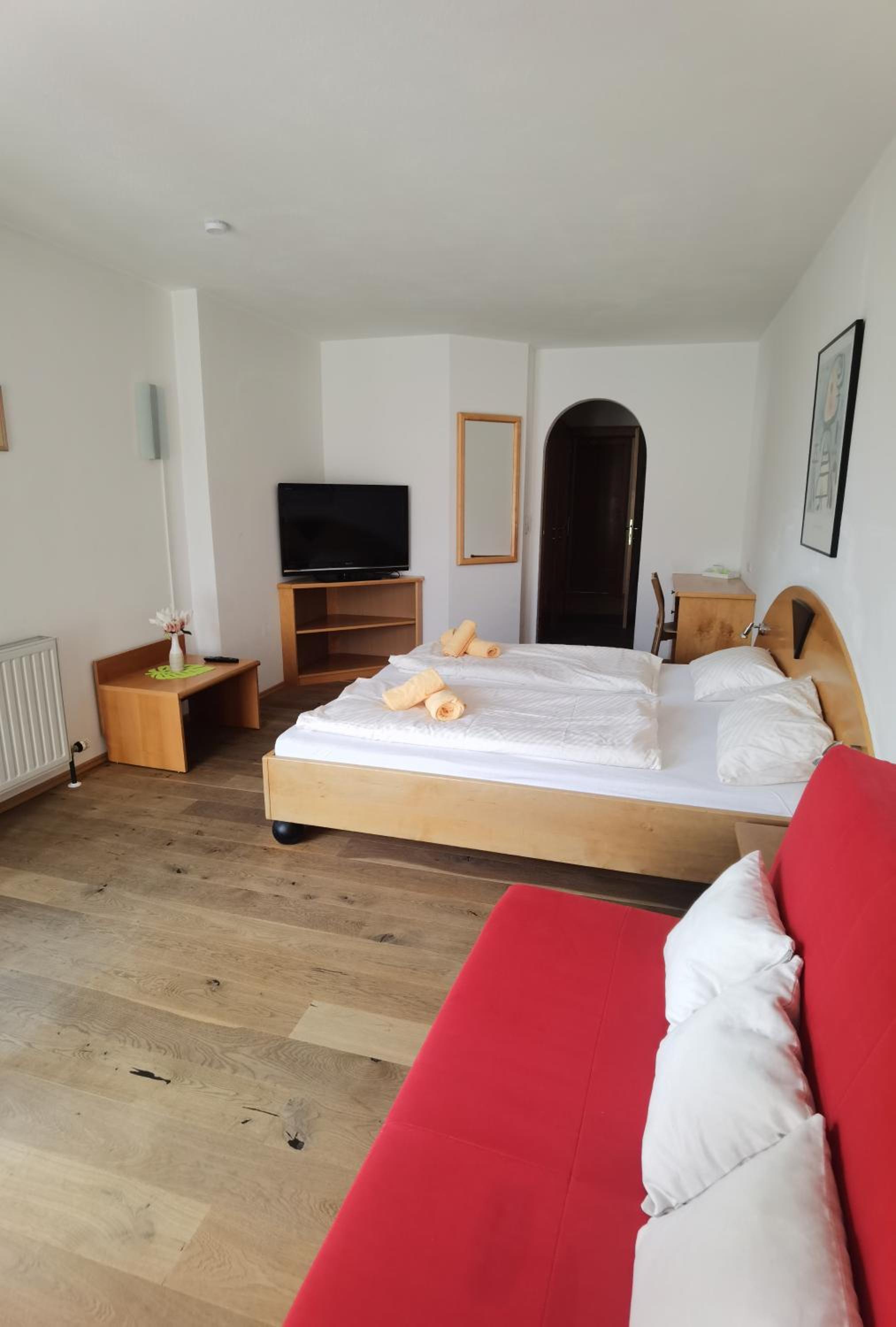 Superior Double Room With Balcony photo 2